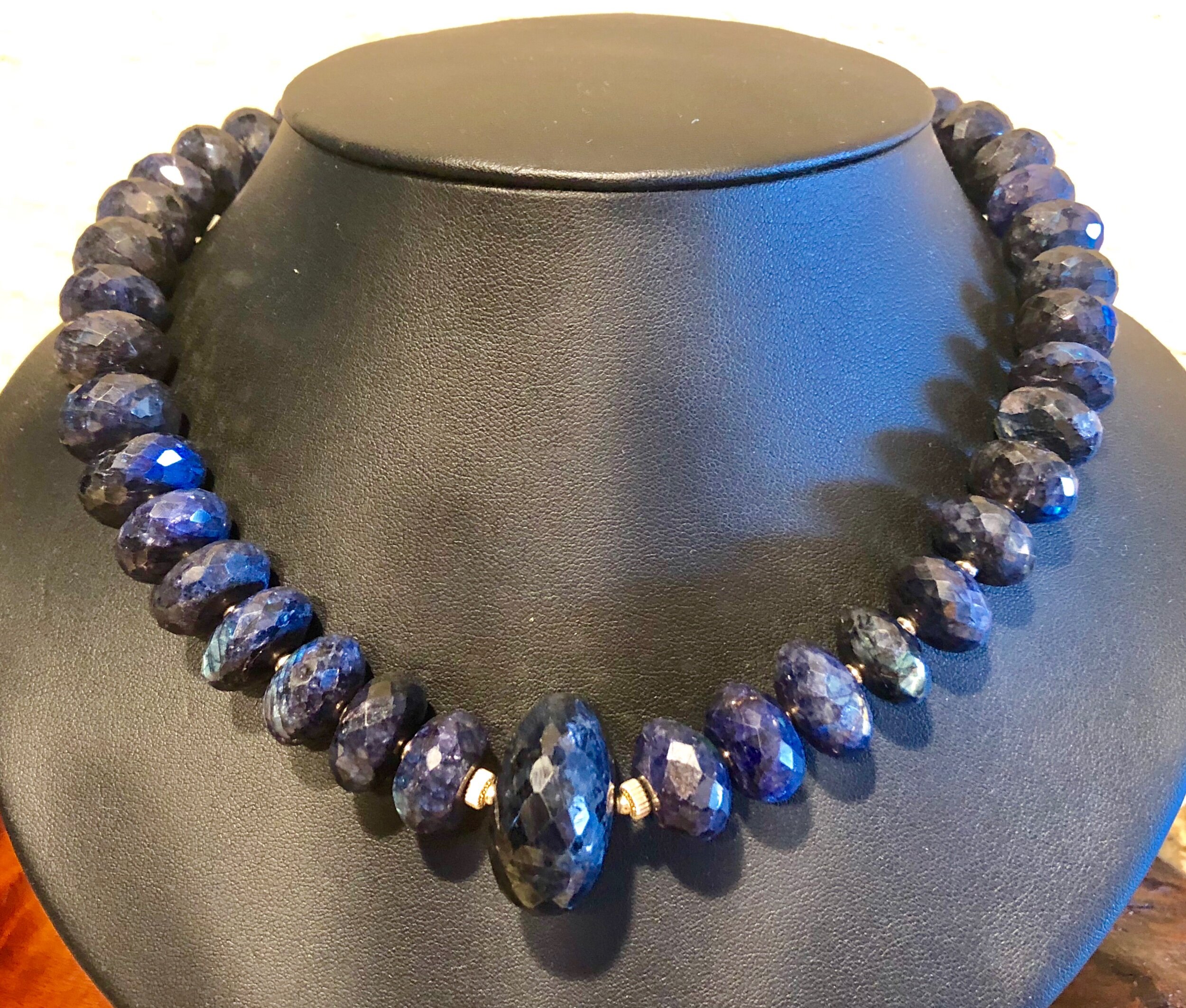 5C7F9019-F175-4EAB-99D8-2053404B4E8A