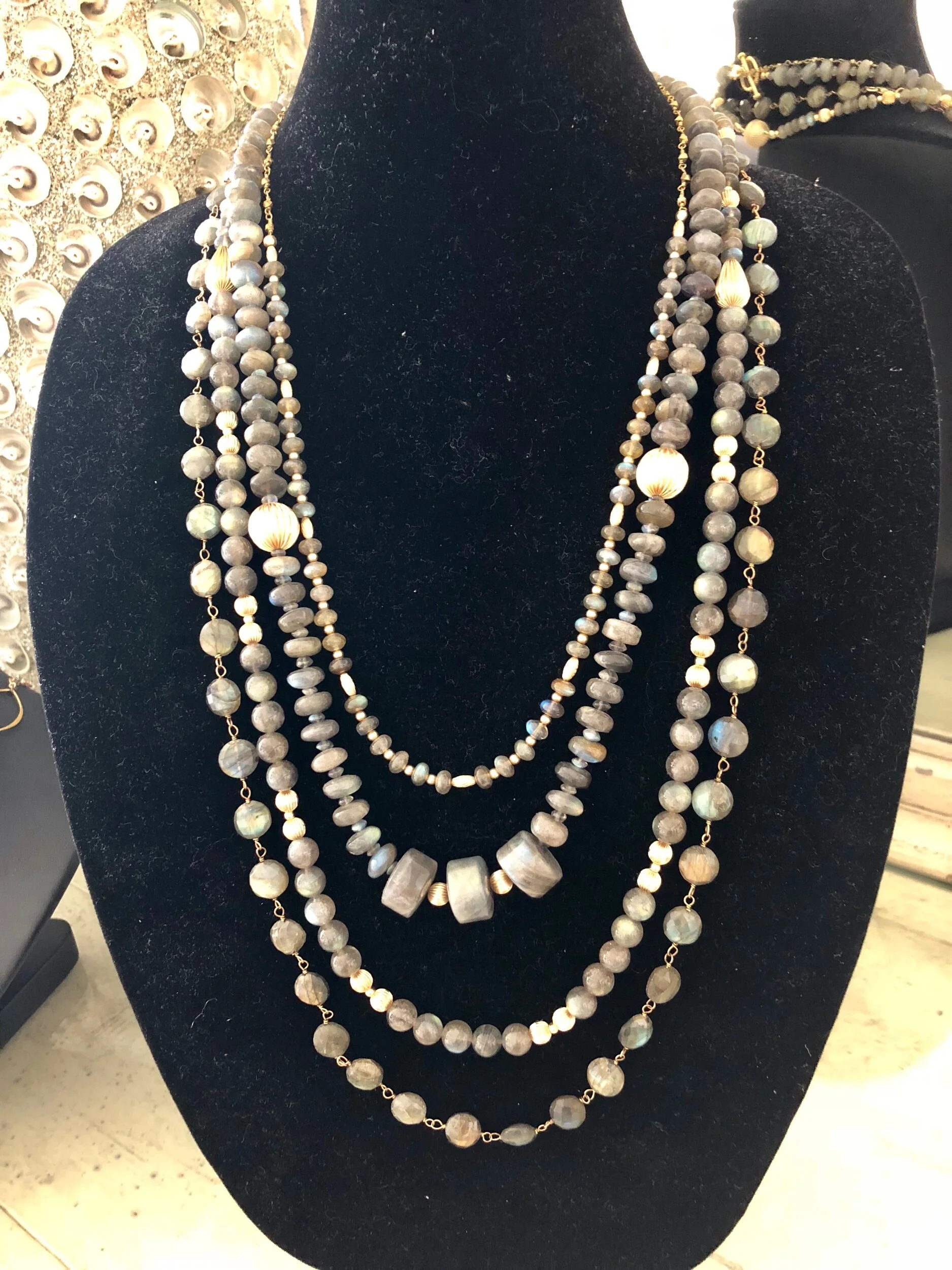 F266A8C4-4145-422F-BFD8-409F982C78BD