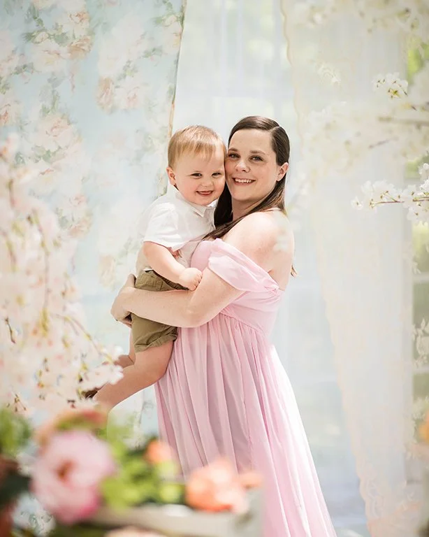 Mommy and me studio photos- Conroe, Texas.jpg