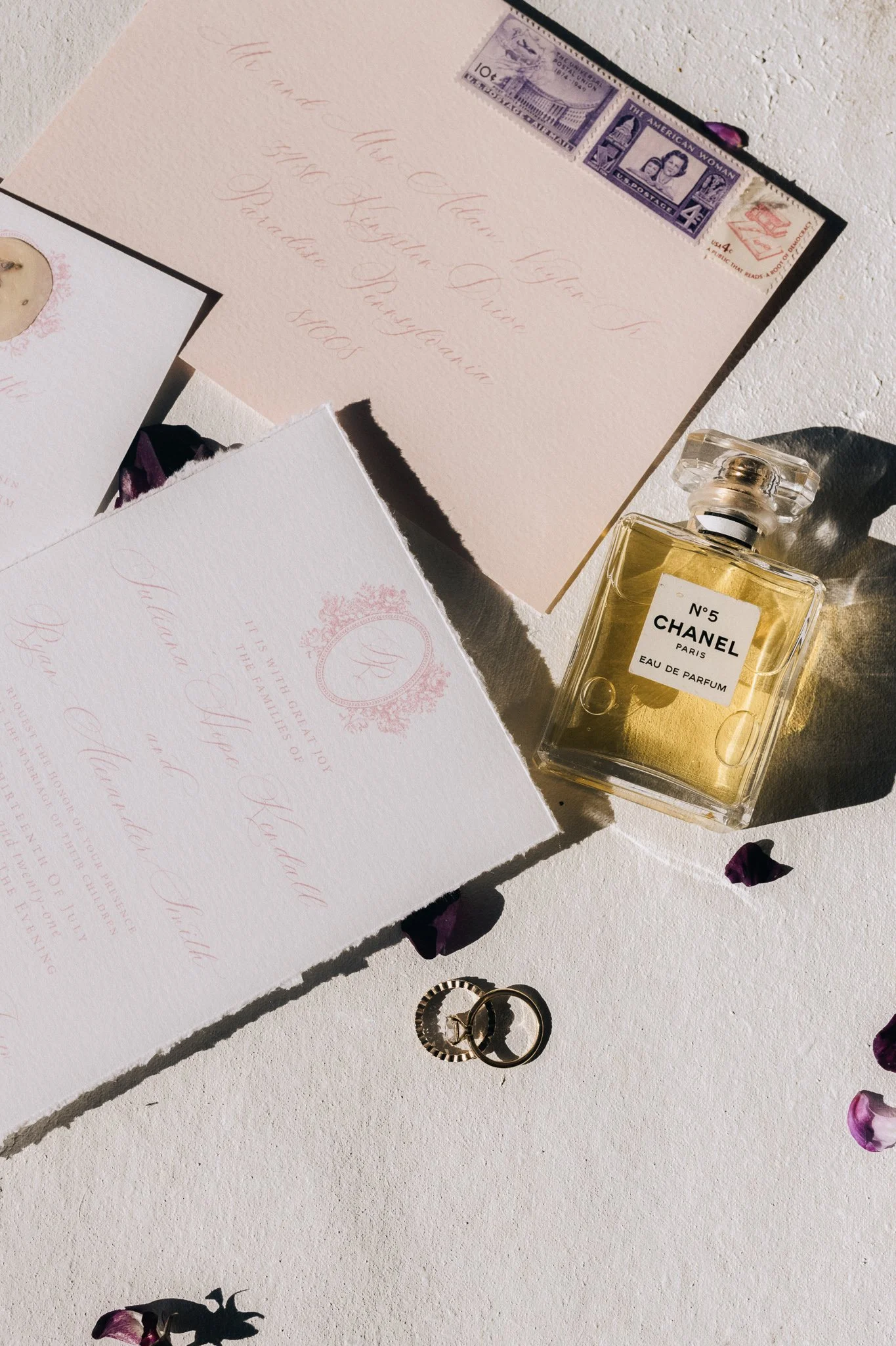 23 Items to Pack for Your Wedding Day Detail Photos