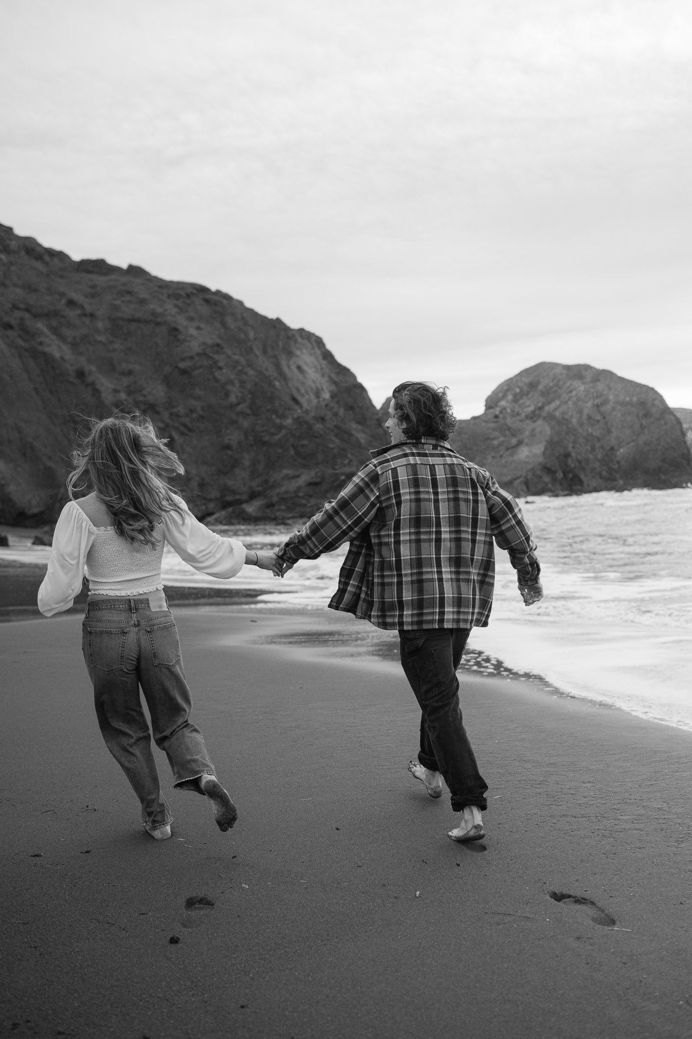 Rodeo+Beach+Engagement+Session-06.jpg