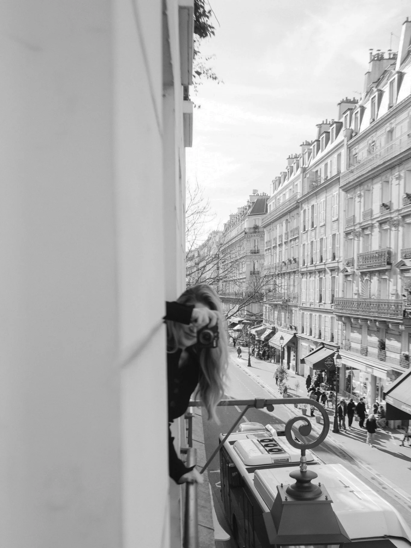 Postcards from Paris 💌

A week in Le Marais. Walked everywhere, cheers&rsquo;d to everything.

Had incredible meals, quiet mornings. Stood awestruck in front of unforgettable art. Paused to take in the scenery. 

Feeling inspired, grateful, and exci