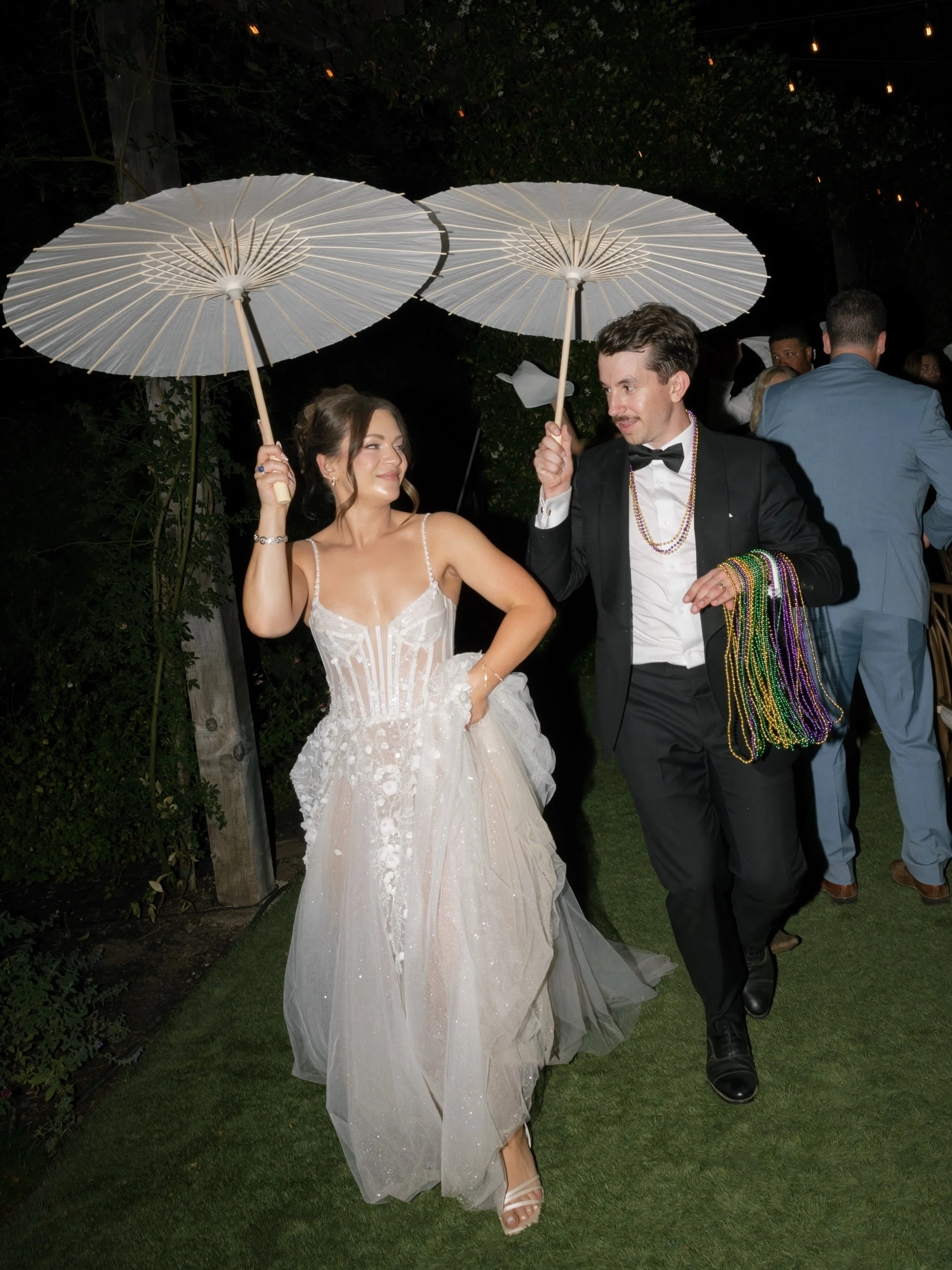 A little bit of New Orleans in Napa. ⚜️🍾

Carson &amp; Cody kicked off the after party with a second line, complete with a brass band, parasols, and all the beads. It was one of those moments where everyone stopped what they were doing and joined in