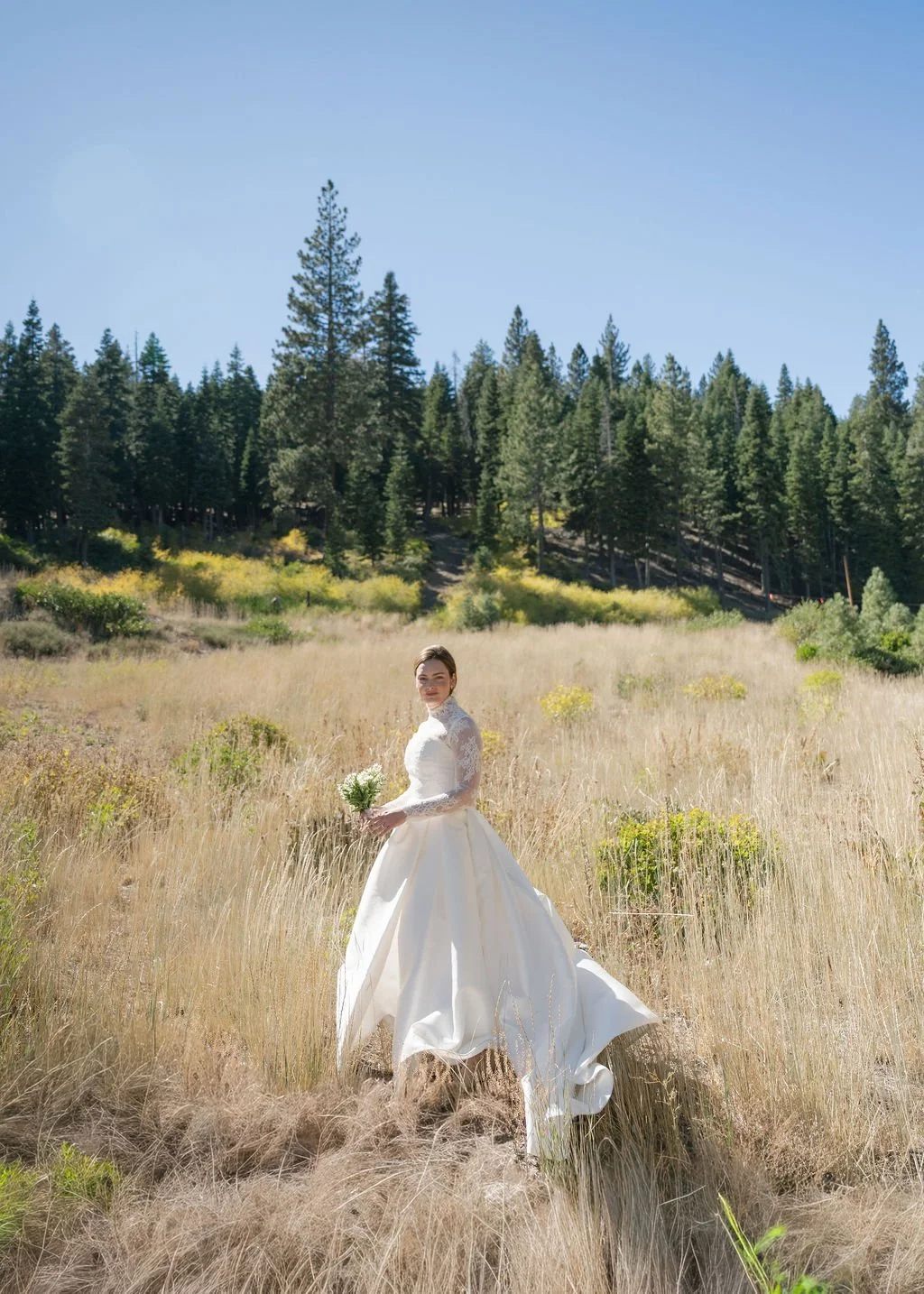Sarah&AndrewPreviews-25.jpg
