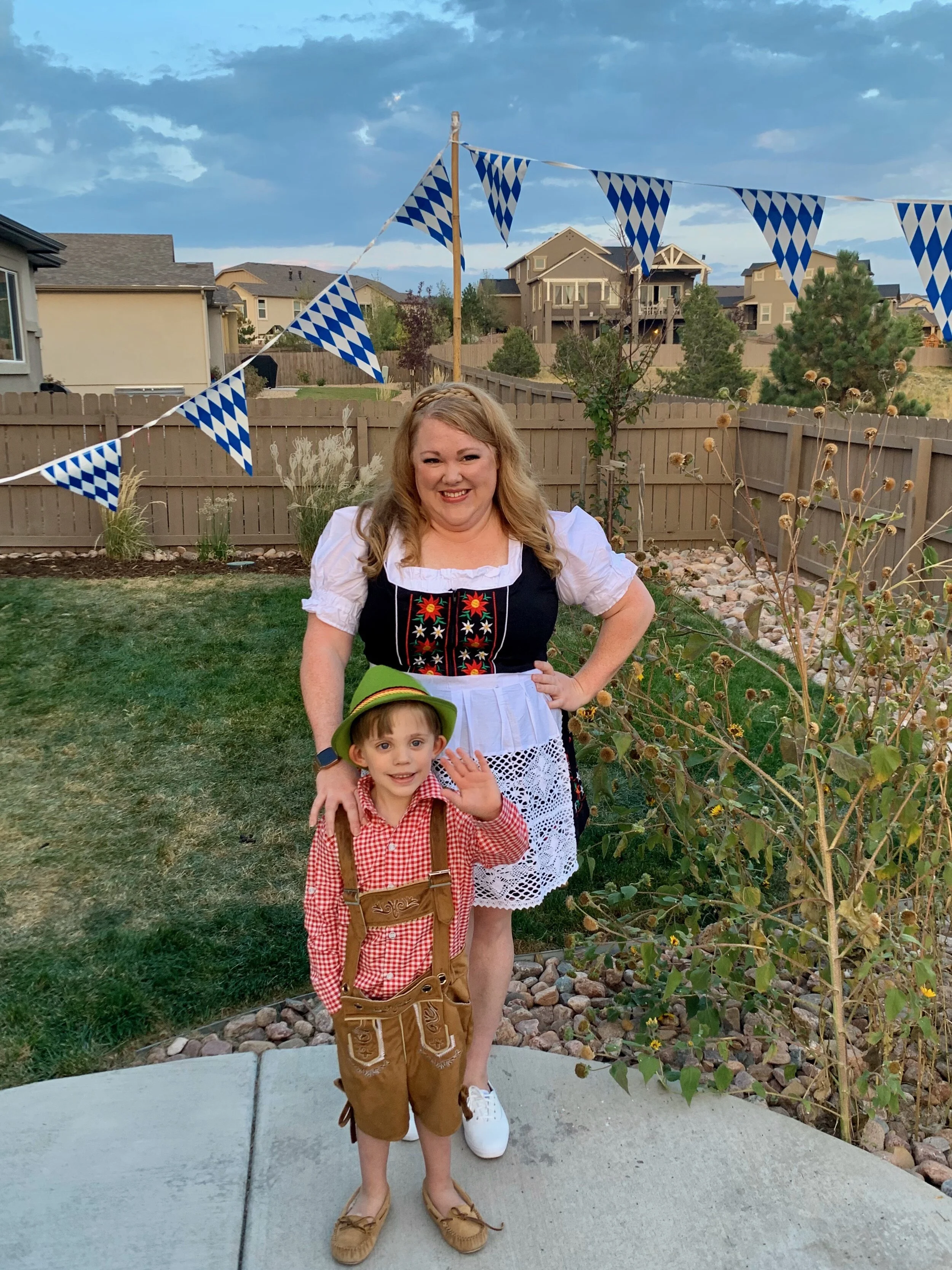 Oktoberfest Favorites - 9 of 20.jpeg