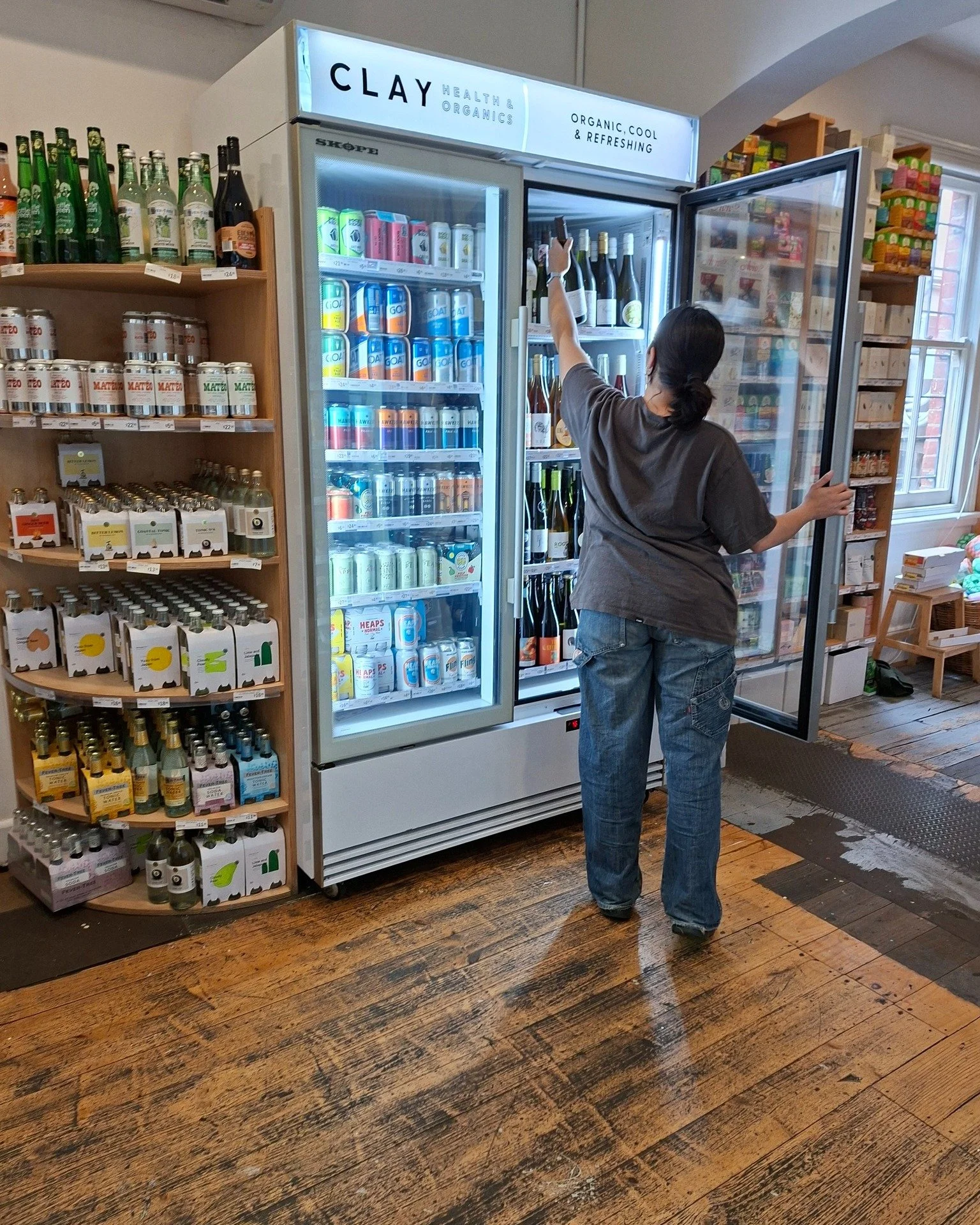 We have all of your New Years Eve drinks sorted !

Beer, ciders, wine, mixers, alcoholic and non-alcoholic versions - a little bit of something for everyone 🍾

#clayhealthandorganics #collingwood #carltonnorth #shoplocal #newyears #newyearseve