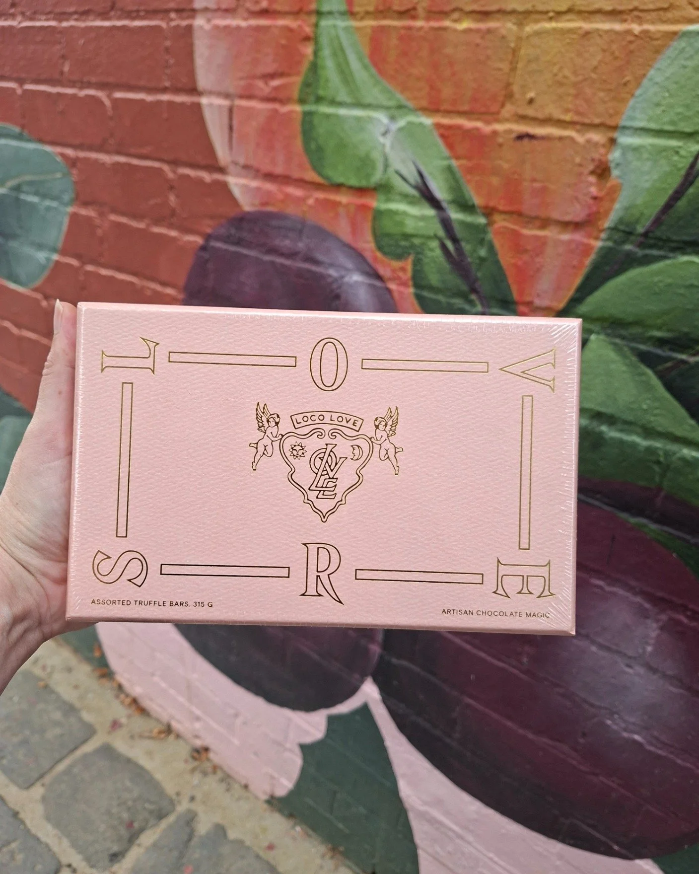 Lovers unite with @locolovechocolate Lovers Box. A selection of 9 of their finest flavours, what a way to treat someone special in your life 💖 

#clayhealthandorganics #carltonnorth #collingwood #australianmade