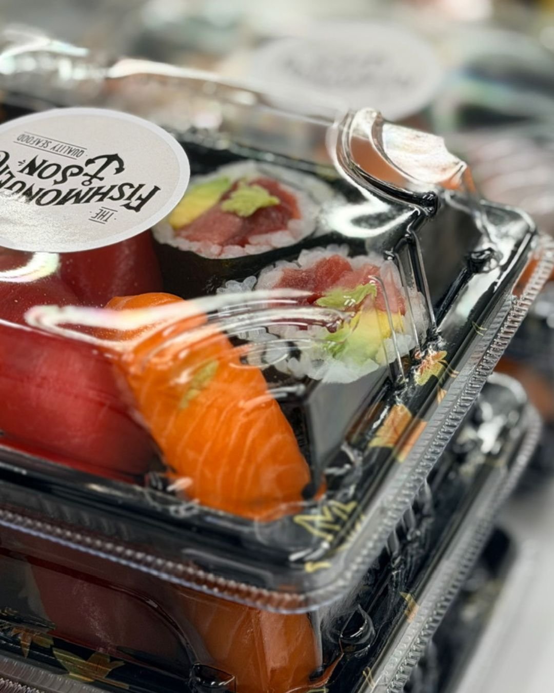 🍣 Now stocking expertly prepared sushi &amp; sashimi from @thefishmongersson  at our Carlton North store.

Elevate your lunch or dinner with a selection of exceptionally fresh, high-quality local seafood, prepared just around the corner and delivere