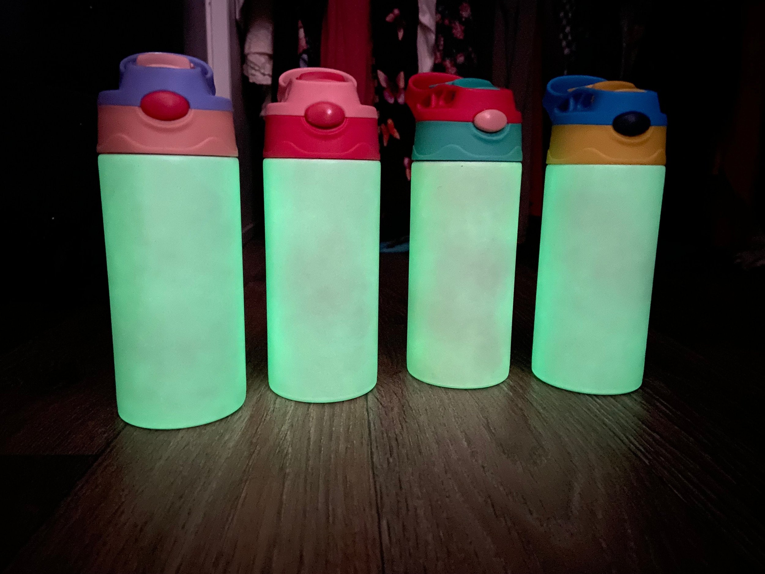 https://i.etsystatic.com/10064683/r/il/fde8c7/3208213830/il_fullxfull.3208213830_h0jd.jpg