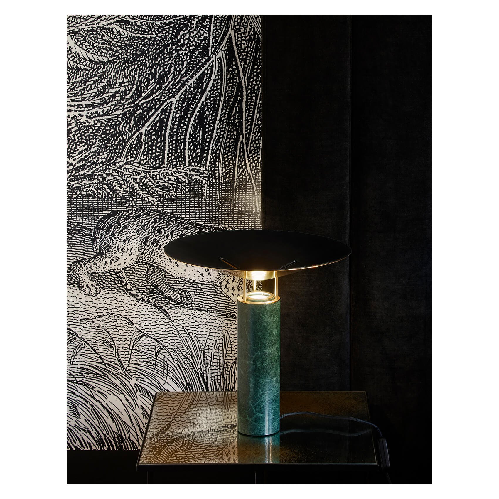 Table-lamp-Rebound-1003011-marble-green-leather-Carpyen_HD.jpg