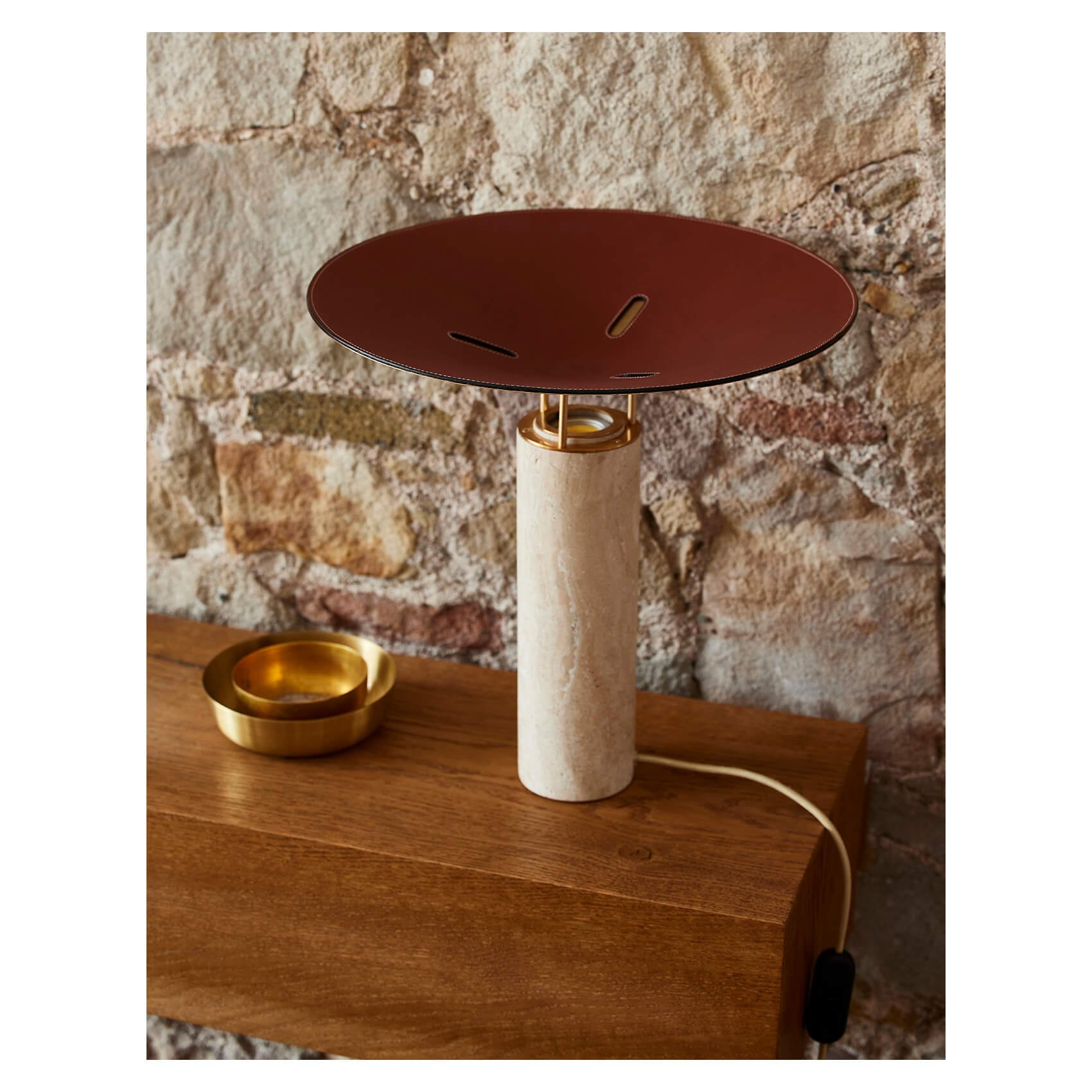 Table-lamp-Rebound-1003012-Travertine-leather-Carpyen_01_HD.jpg