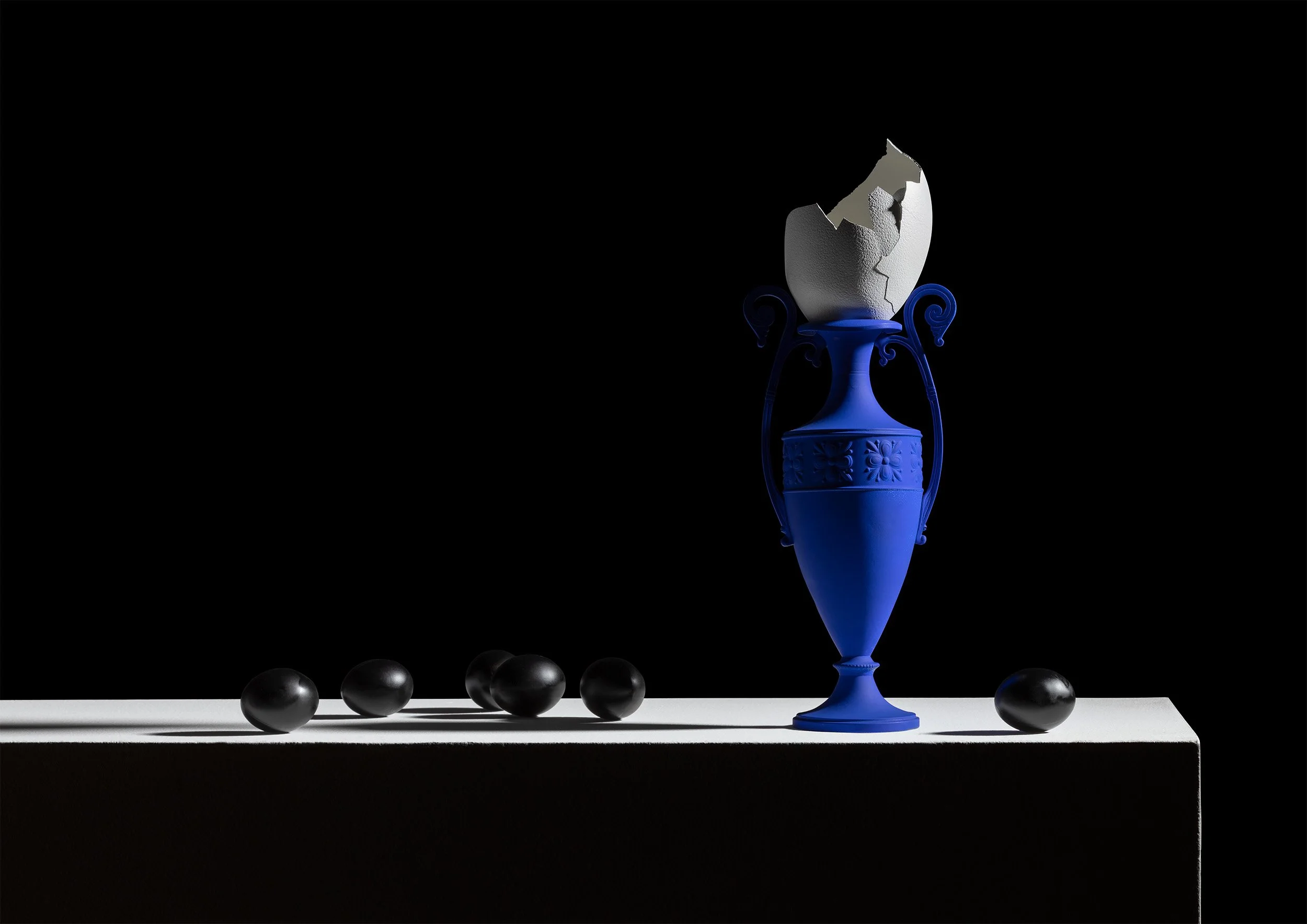blue_vase.jpg