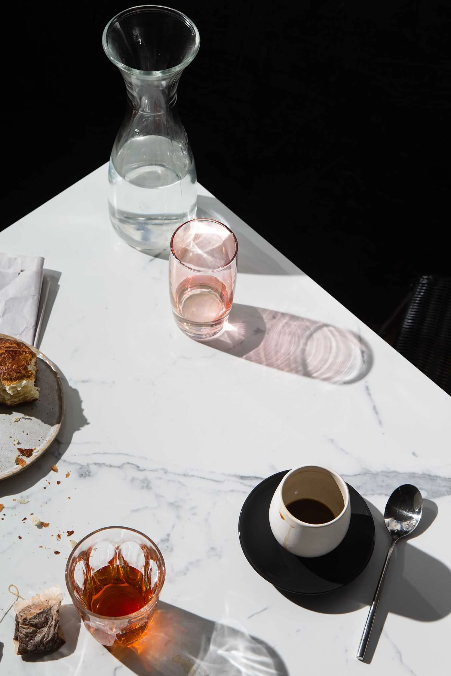 tablescape_tea_coffee_croissant.jpg