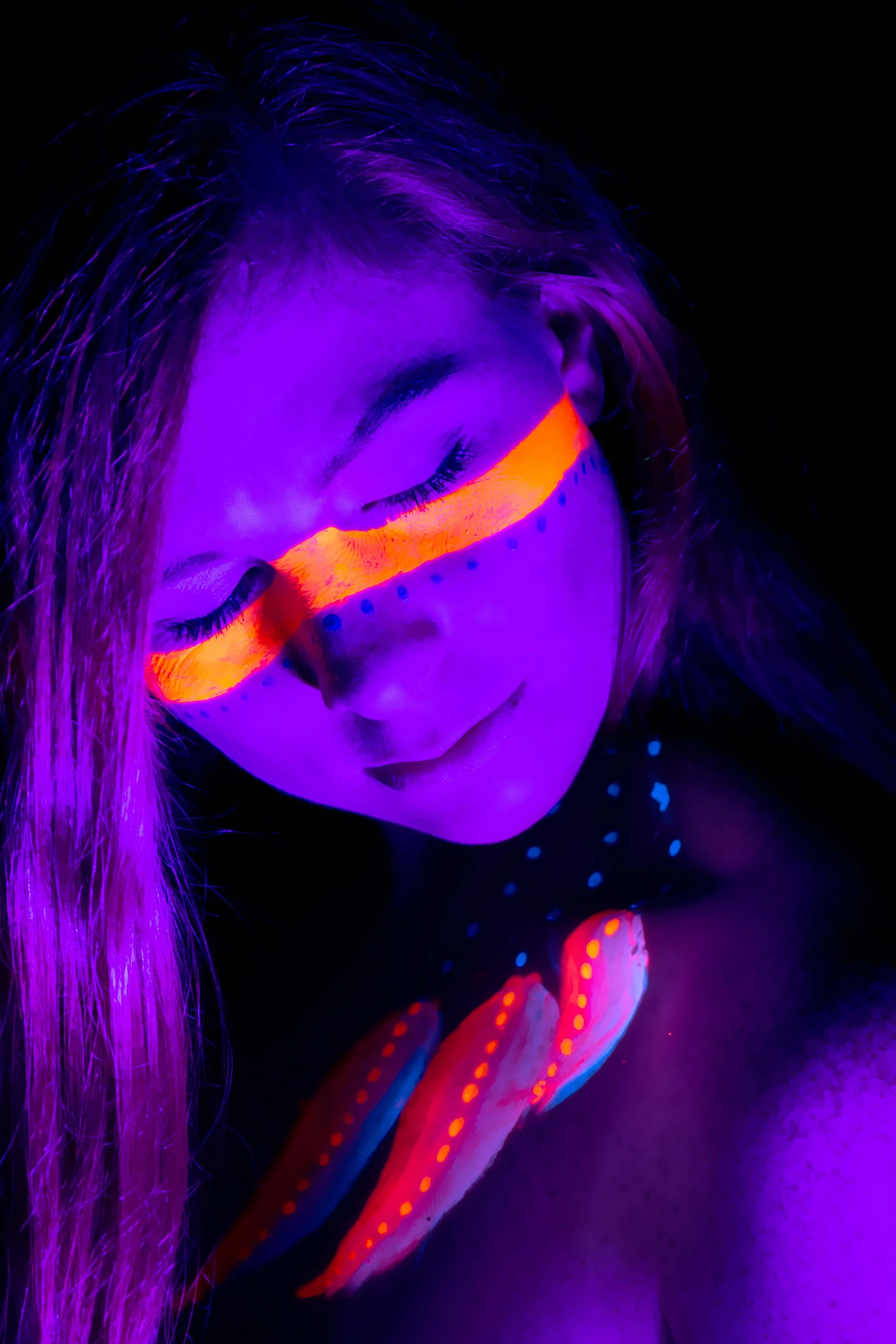 Farbe, Neonfarbe, Orange, Schwarzlicht, Shooting, Farbe und Licht, Frau, Lila,Blau