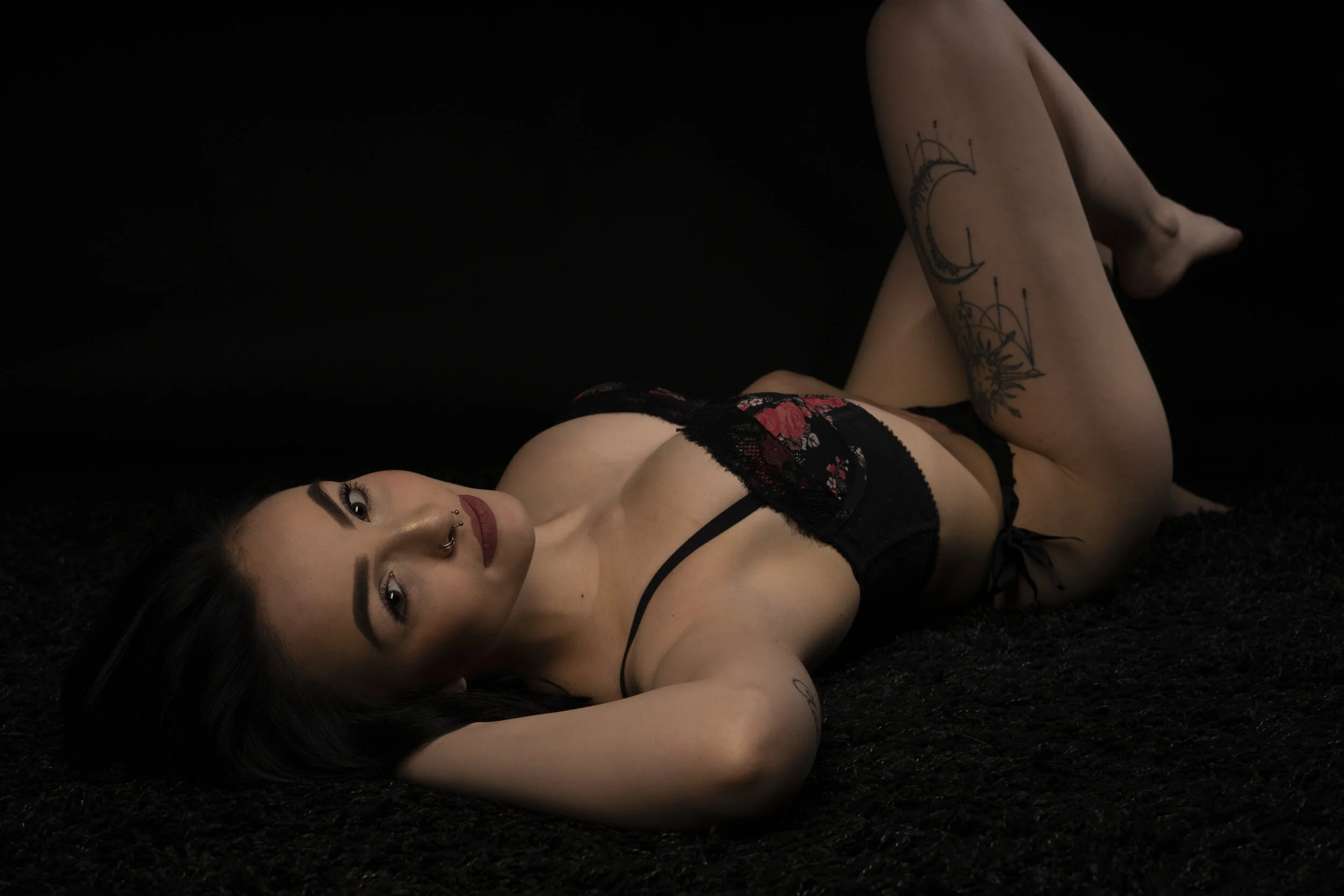 Frau, Kurven, Unterwäsche, Erotik Shooting, Akt Fotografie