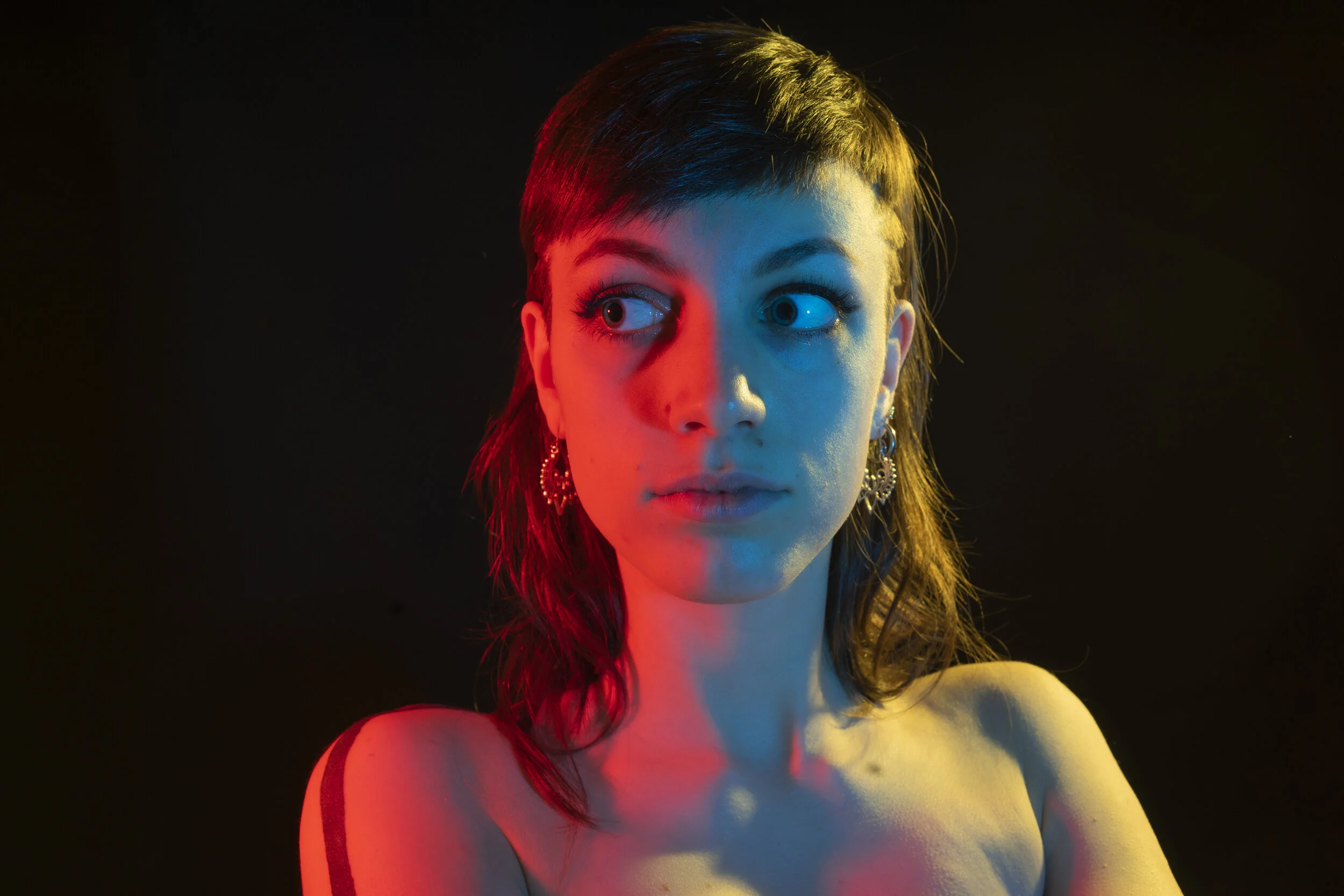 Rot, Blau, Gelb, Farbfilter, Licht, Shooting, Farblicht Shooting, Frau, Portrait, Fotografie