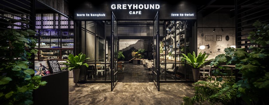Greyhound-Cafe-Pattaya-Shop-02.jpg
