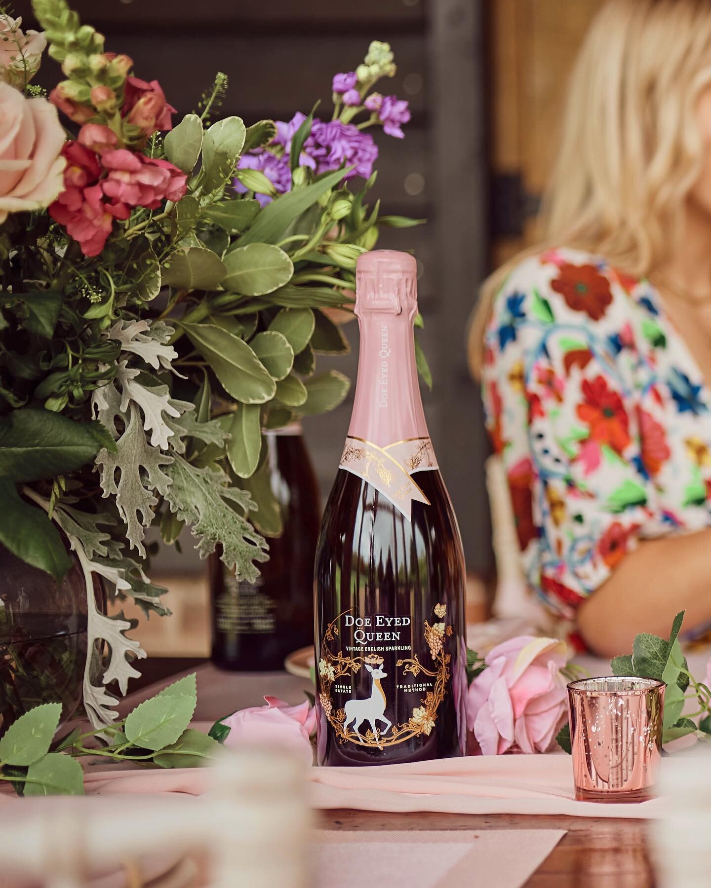 We can&rsquo;t wait for a summer filled with English sparkling ros&eacute; ahead 🥂✨

#englishwine #sparklingwine #ros&eacute; #summer #wine #celebrations #winelover #vineyard #winery