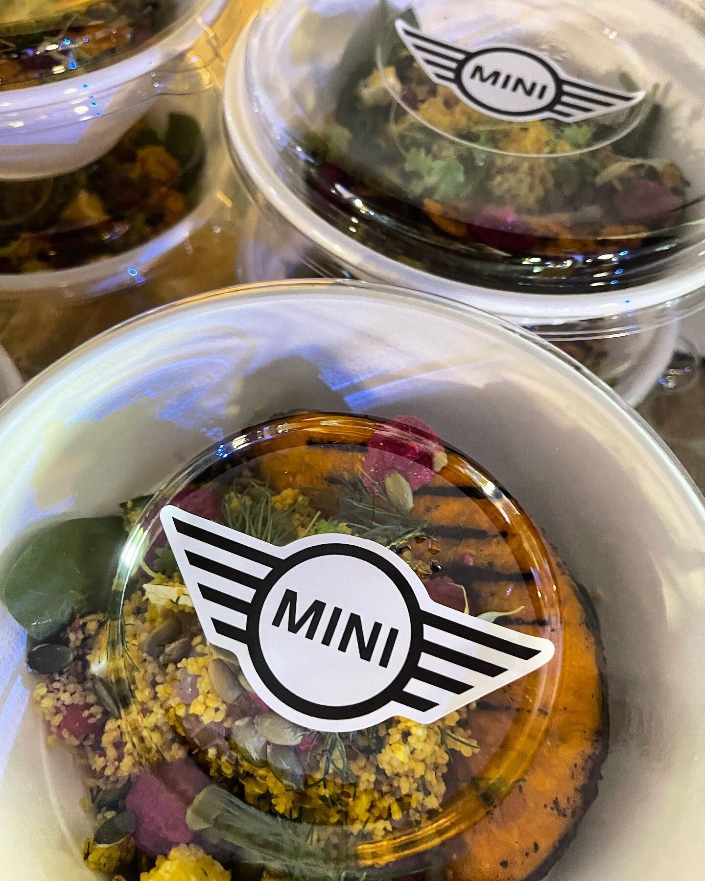 Looking for a custom corporate lunch solution for your next event? Look no further 🍴

#corporatecatering #minicooper #brisbanecatering