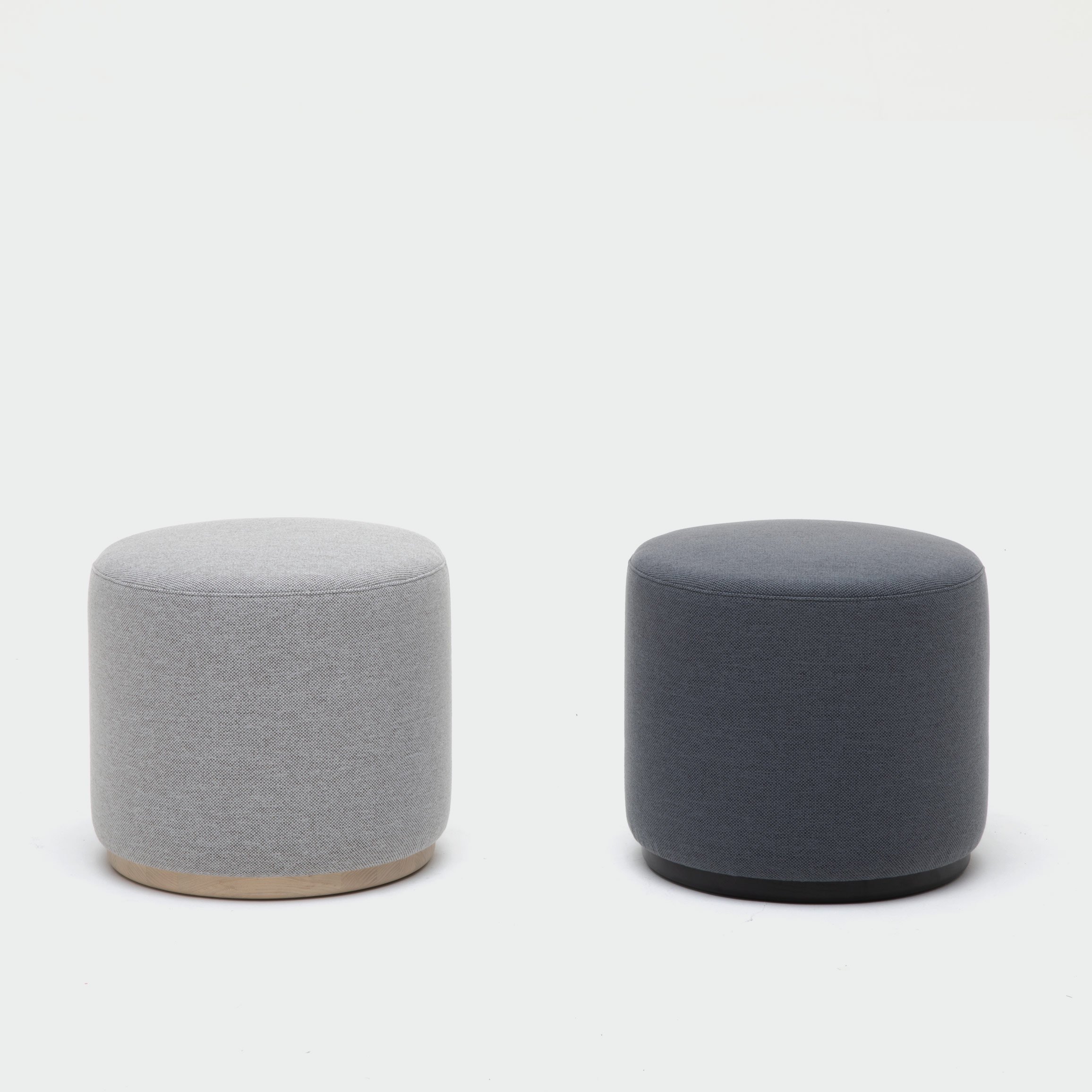 UL_Karimoku_Elephant_Pouf_grey_both.jpg
