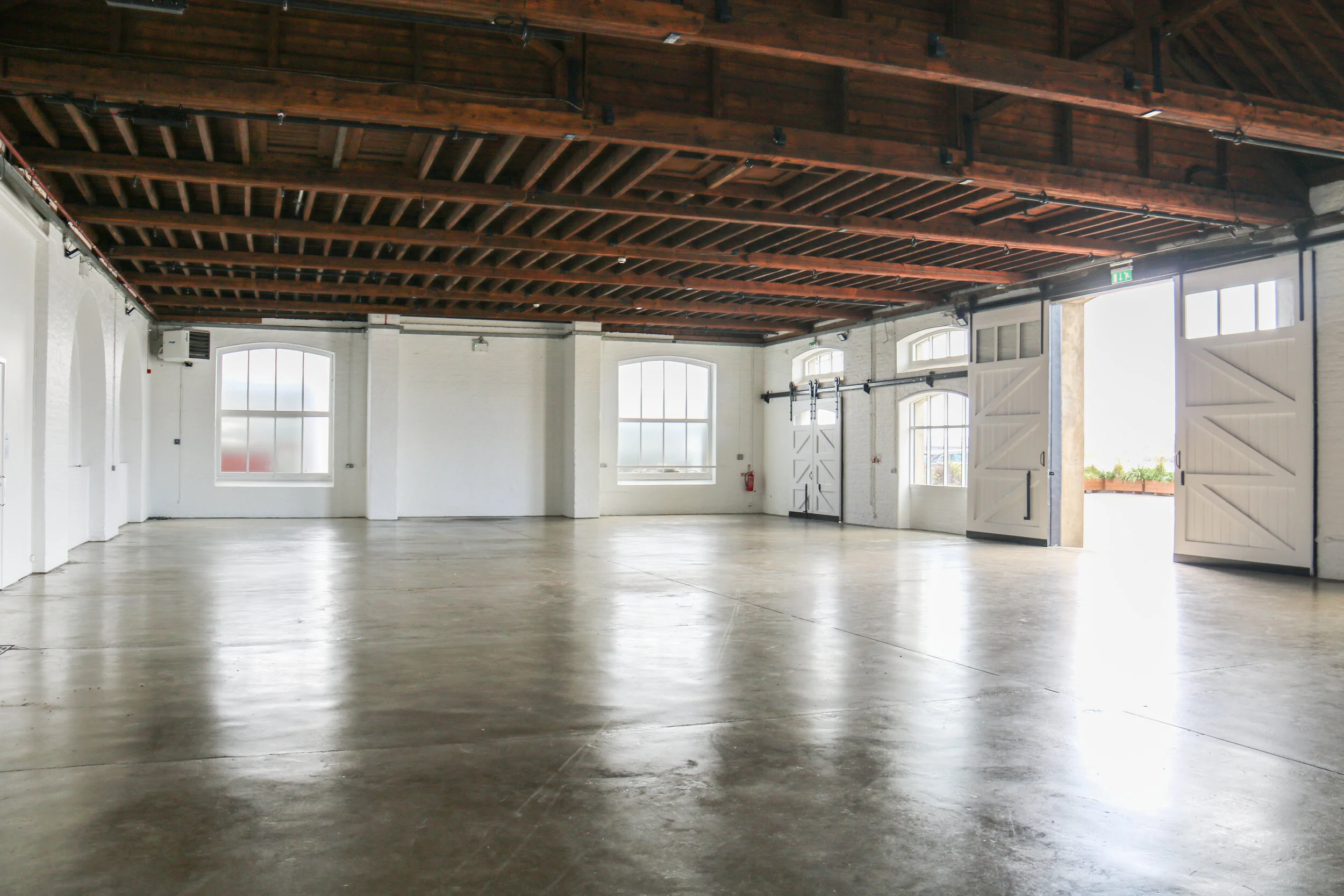 River Thames Victorian Warehouse East London — Urban Space Locations