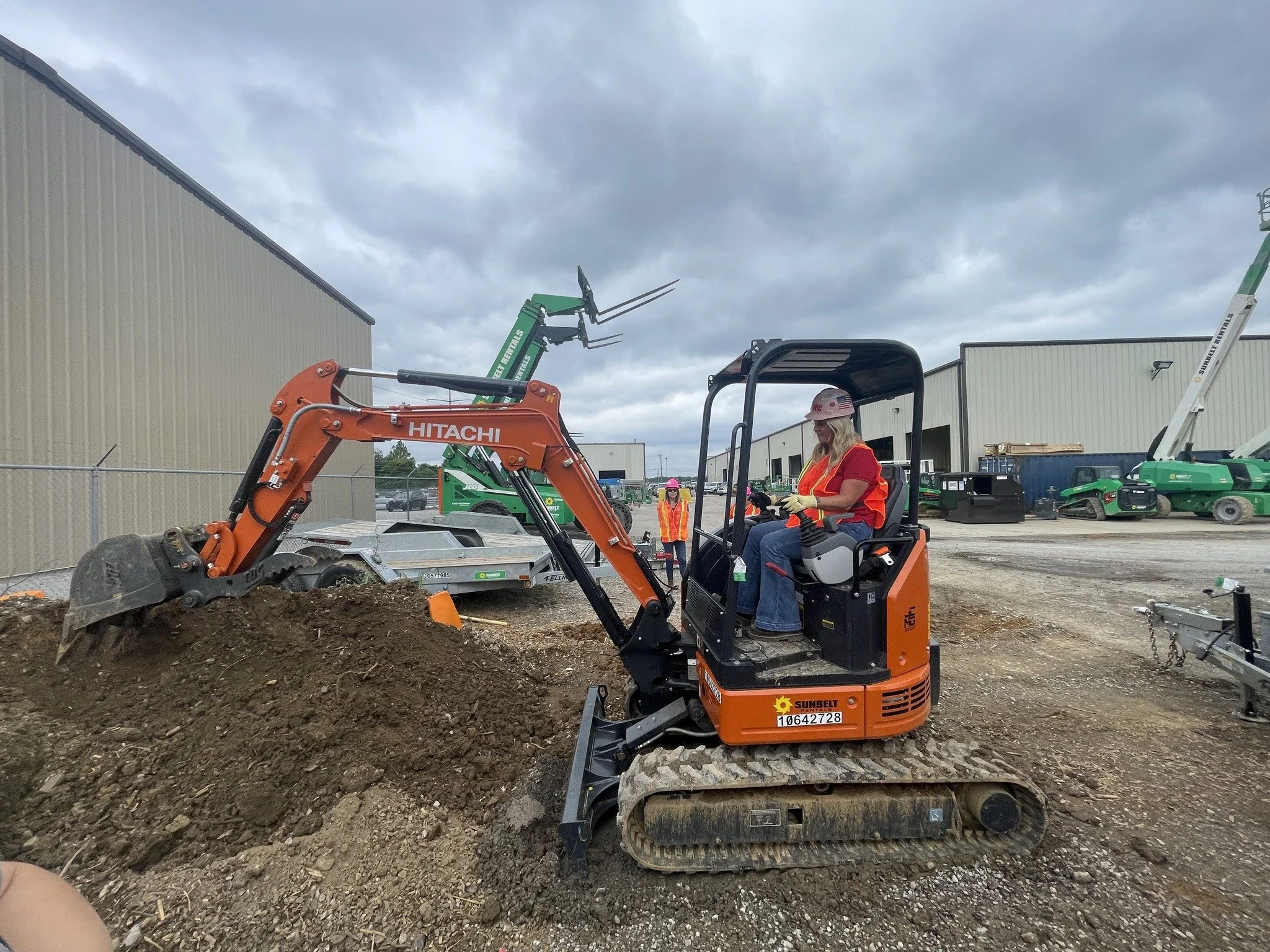 NAWIC Event pic 4.jpg