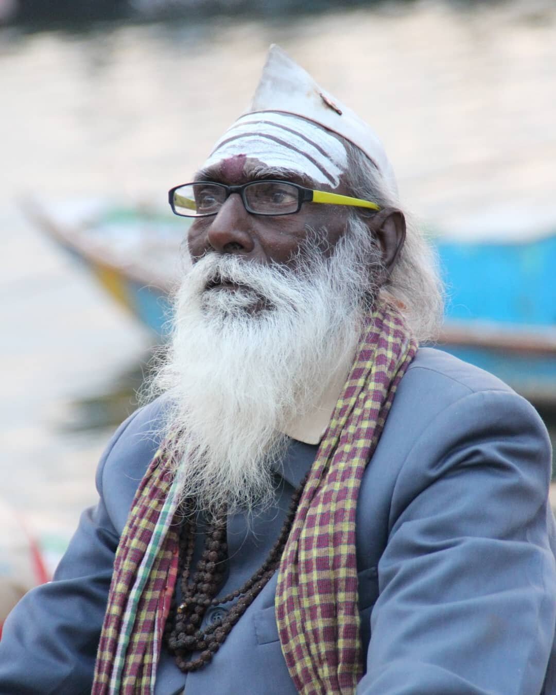 Varanasi 2019 #fivestars_people#sight_people#thepeoplewemet#kings_third_age#worldcolours_people#people_infinity#people_and_world#ig_people#natgeopeople#humanity_shots#photorupt#photo_storee#natgeohumanity#ig_people#trough_the_travel_lens#faces_of_str