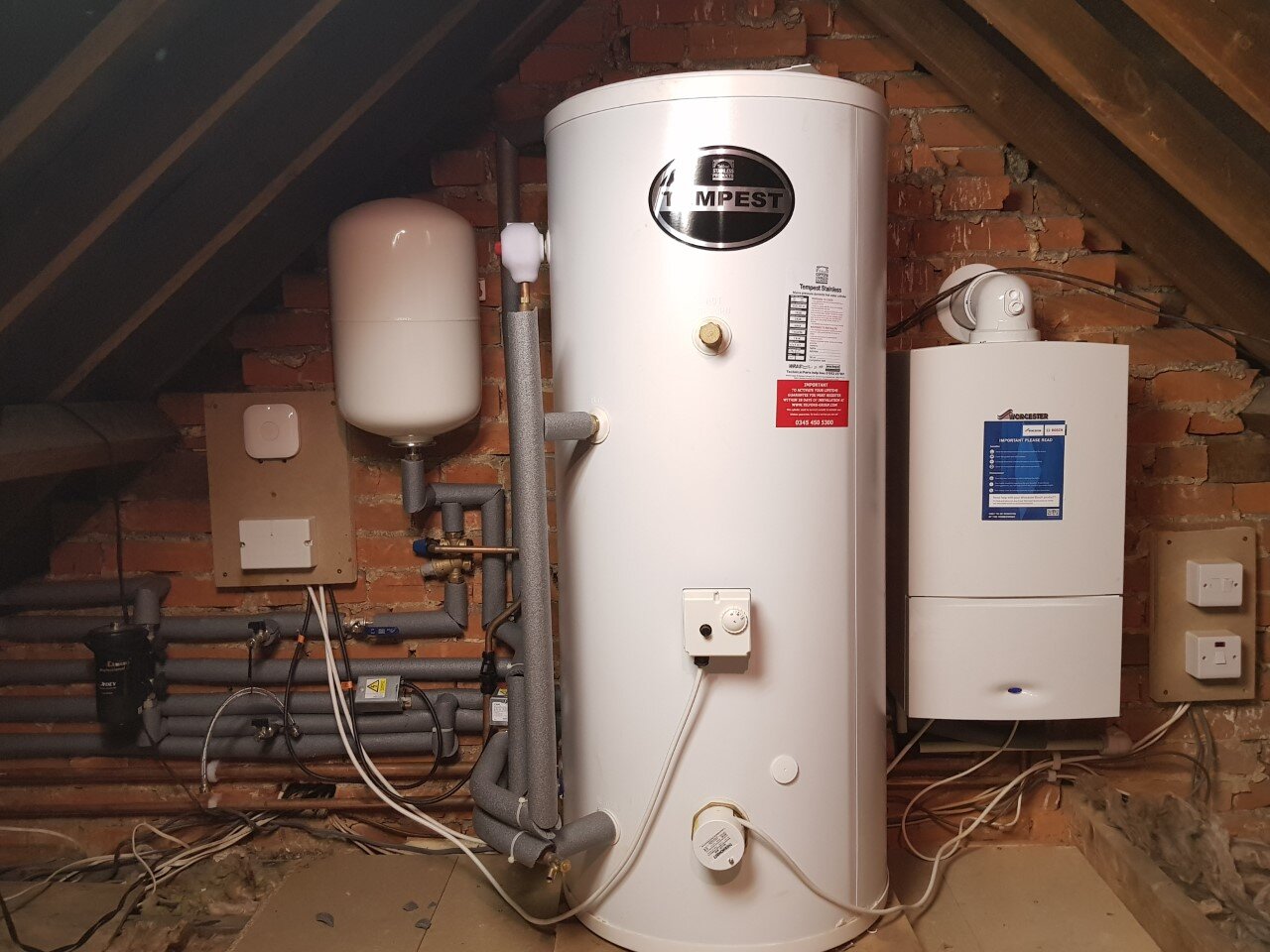 Boiler and unvented hot water cylinder installation, Crowthorne.