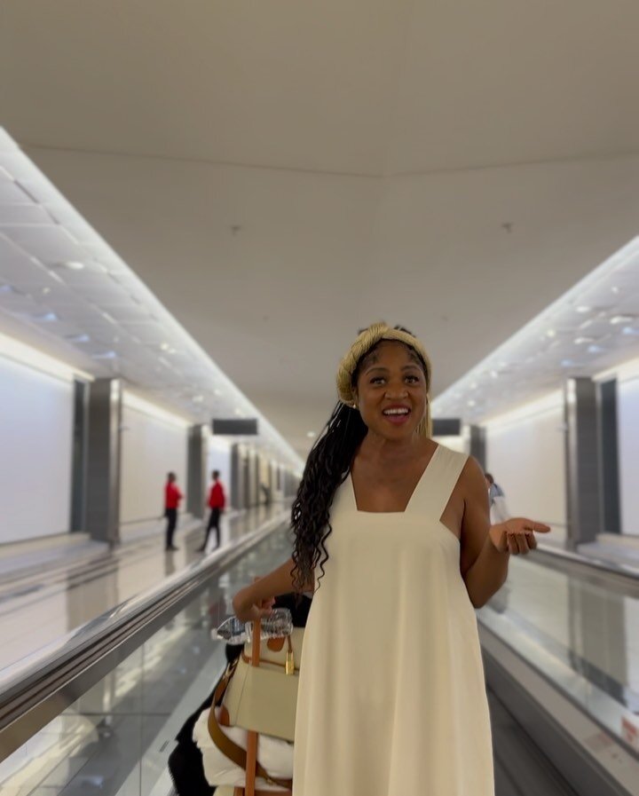 The Flight:

17.5 hours direct Atlanta, Georgia to Johannesburg, South Africa. When the motherland calls, you answer.

Periodt.

Dress: @helmutlang 

#johannesburg #southafrica #joburg #visitafrica #themotherland #globaltravel #globaltravelgram #thep