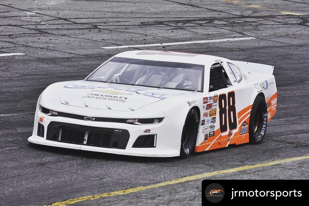Posted @withregram &bull; @jrmotorsports A pair of top fives at Hickory Motor Speedway this weekend for @willcox3racing! Click the link in our bio for the full race report.