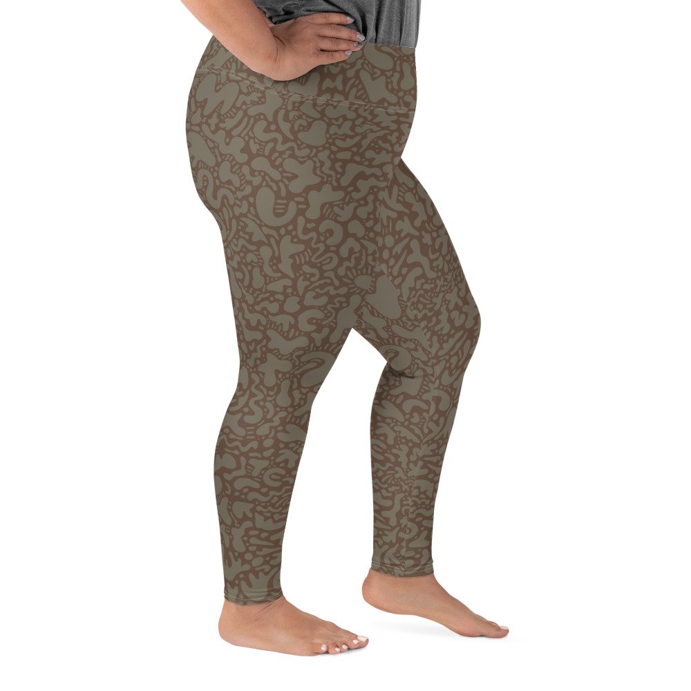 all-over-print-plus-size-leggings-white-right-61d5f8ad33d3d.jpg