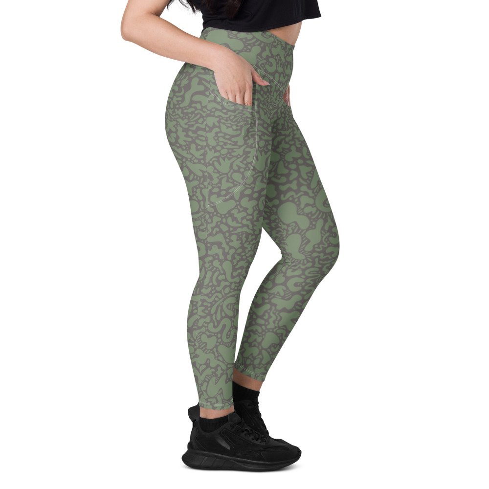 all-over-print-leggings-with-pockets-white-right-626ff196d62ba.jpg