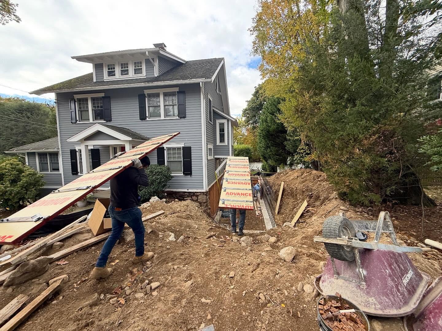 Breaking ground on a classic.
⁠
This 1914 Colonial is getting a thoughtful new addition &mdash; one that honors its traditional bones while introducing a clean, modern dialogue in light, material, and flow. The foundation is now in, setting the stage