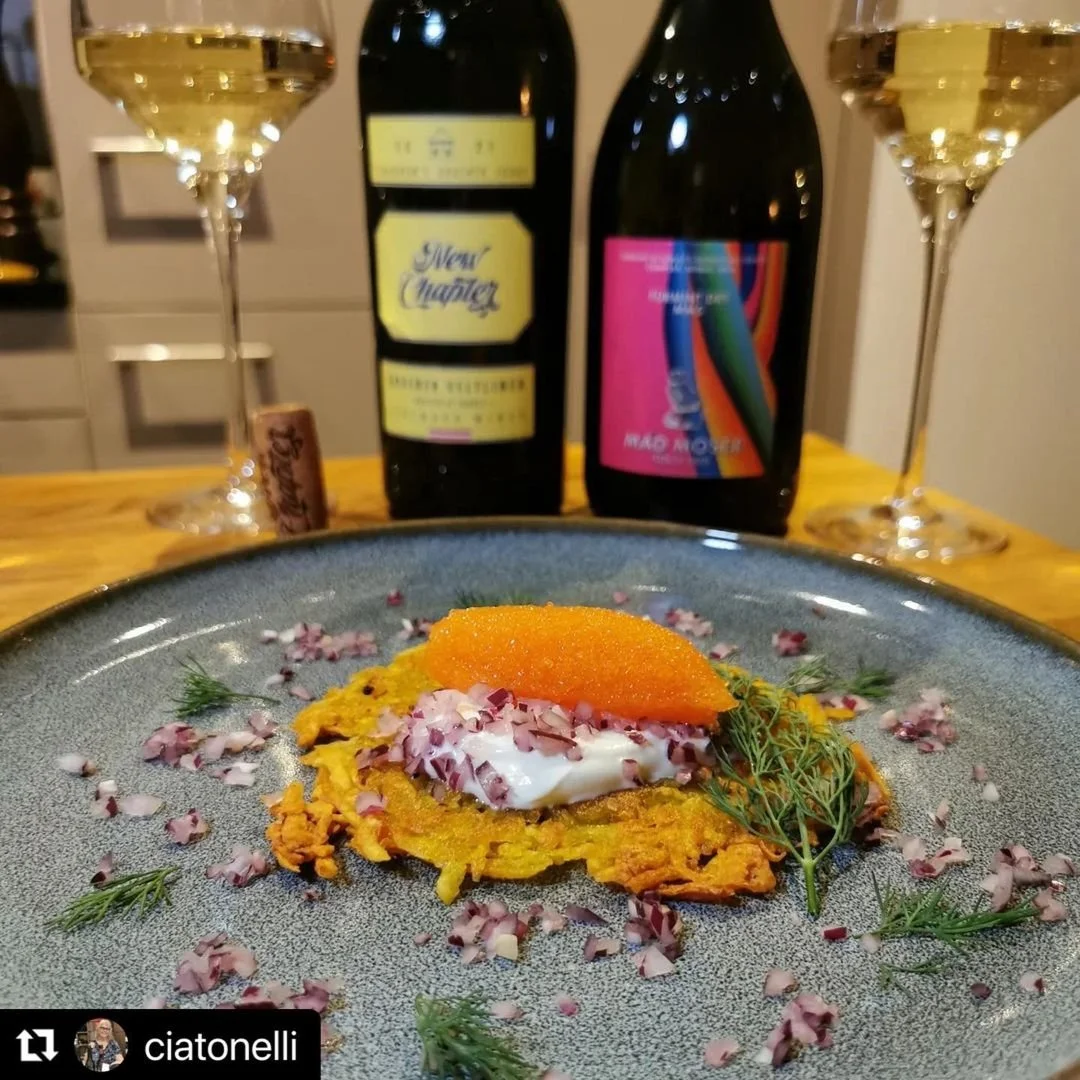 Wine tasting with 🇸🇪 Caviar of Kalix!