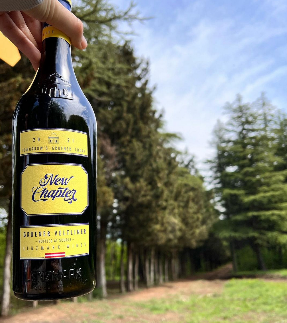 Getting ready for the weekend hike🥾🥂