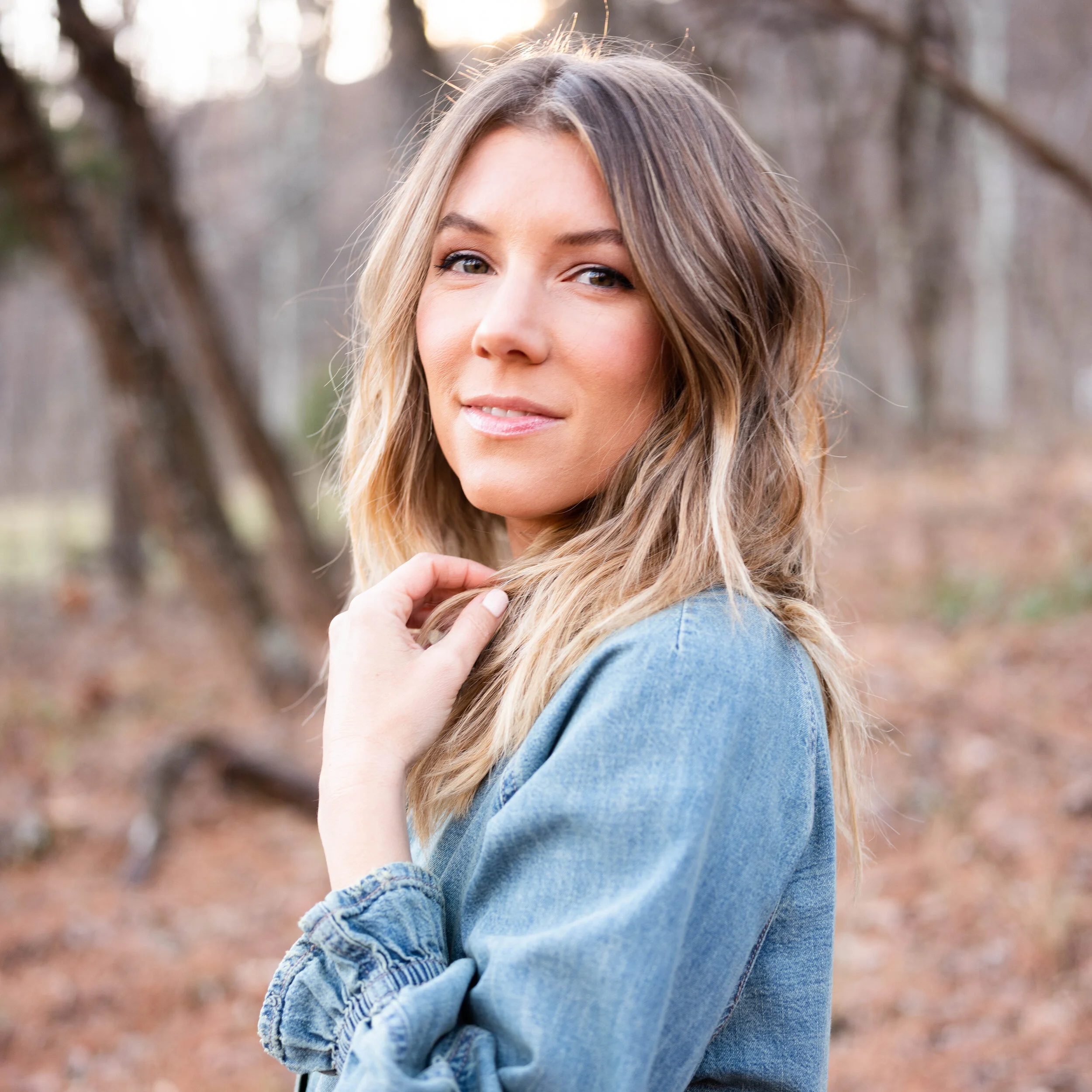 Interview 106.1 The Corner Lounge