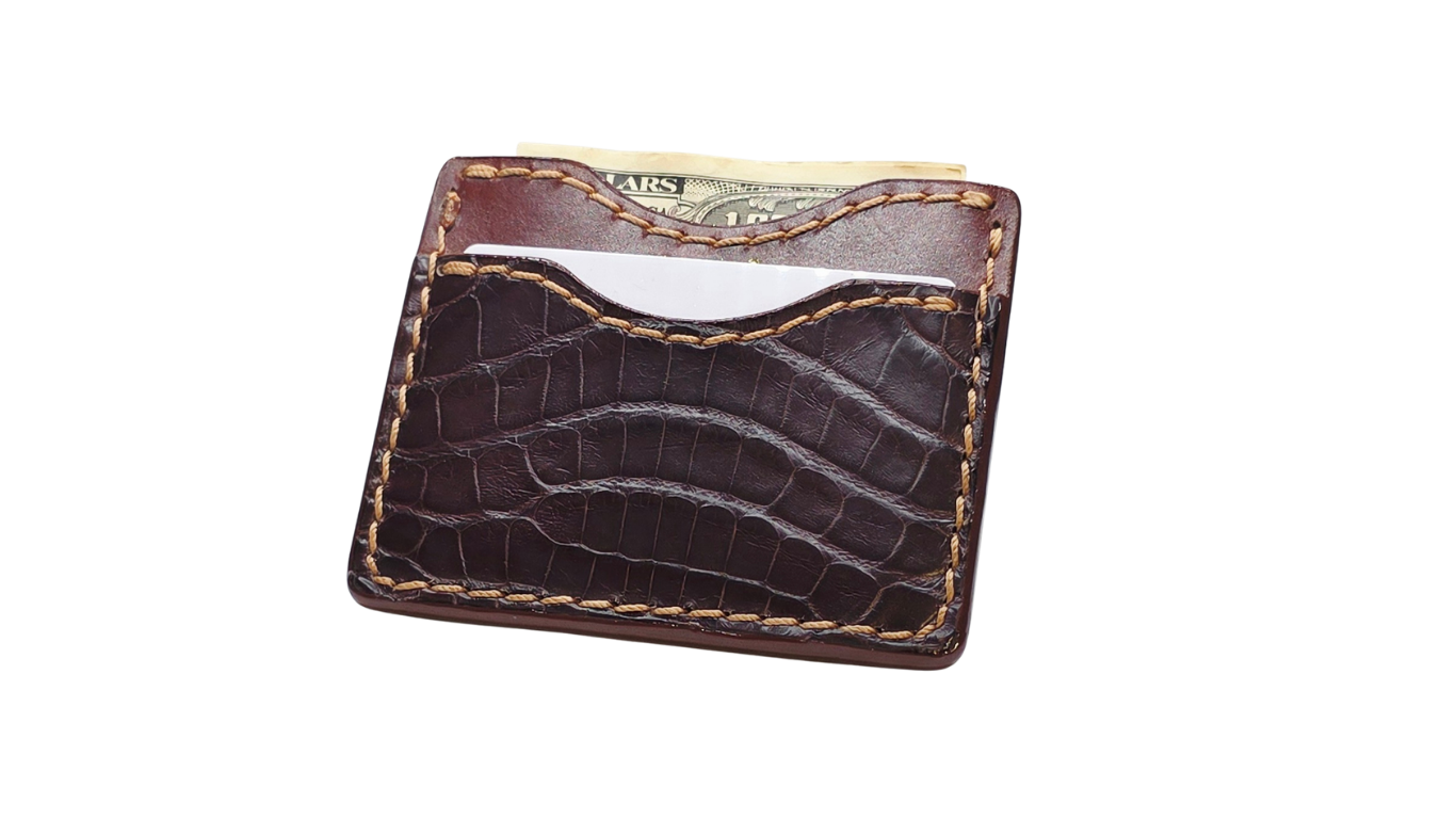 Cocogator cardholder front  (2).png