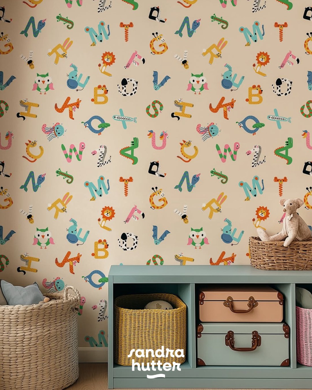 Learning meets playfulness with this cheerful ABC wallpaper 🐢🦉🦁⁠
Each letter is transformed into a cute creature &mdash; perfect for sparking imagination and curiosity in little ones. Ideal for nurseries, playrooms, or even classrooms!⁠
⁠
📍Printe