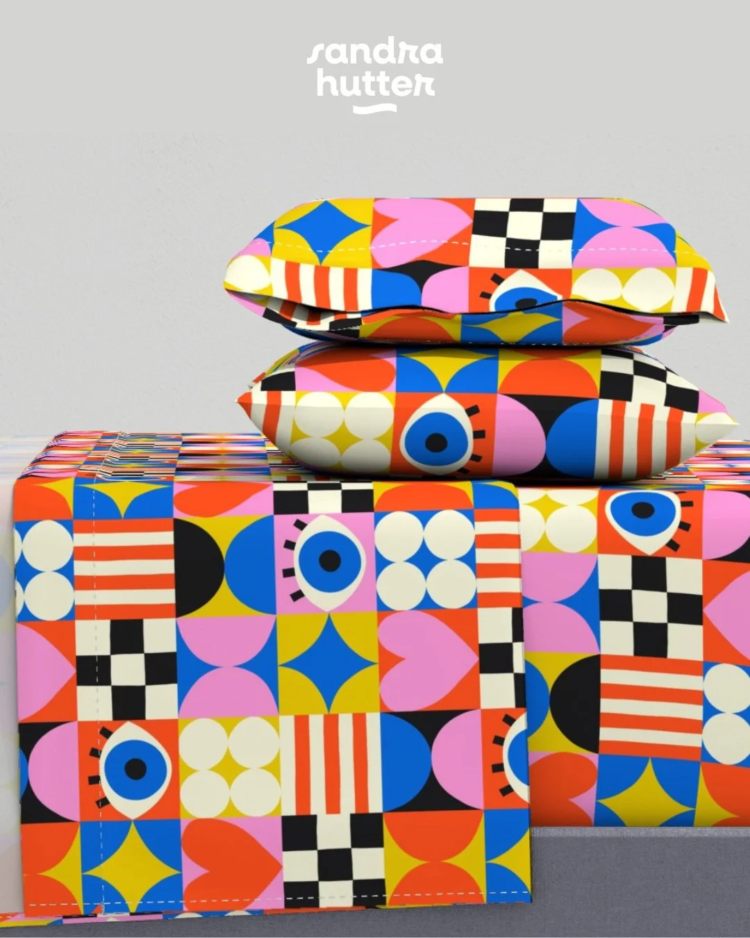 If you&rsquo;ve ever wanted to literally sleep in color &mdash; here&rsquo;s your chance. This bold print is part of my newest collection Pop Love Geometry and is already available as bedding on Spoonflower.⁠
⁠
Perfect for kids&rsquo; rooms, dorms, o