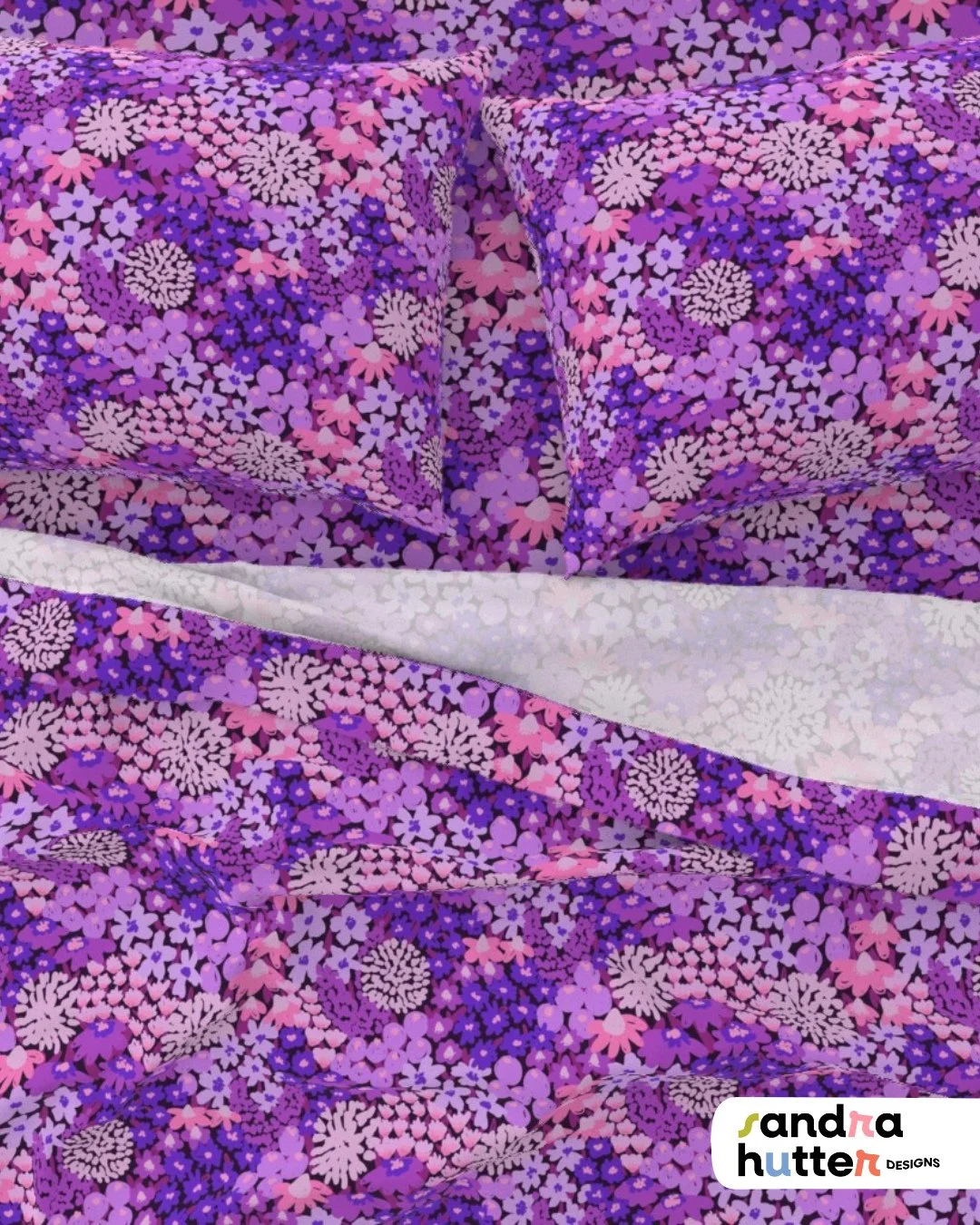 Same design. Different mood. Wildflower Meadow &mdash; lilac edition 💜🌸⁠
⁠
This one feels softer right away. The lilac tones give the print a calm, dreamy mood while still keeping all the floral energy.⁠
⁠
I especially love this colorway for bedroo
