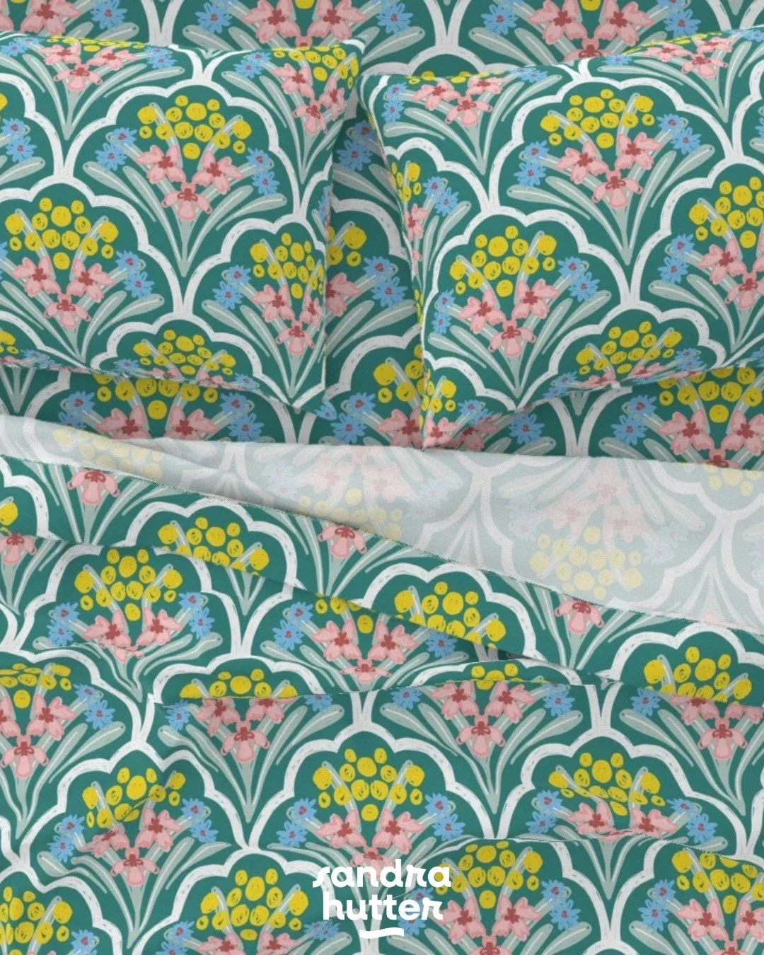 One of the prints from my Mimosa Flowers collection &mdash; this time on bedding 🌼⁠
⁠
Available on @Spoonflower on bedding, fabric, wallpaper, and home decor ✨⁠
⁠