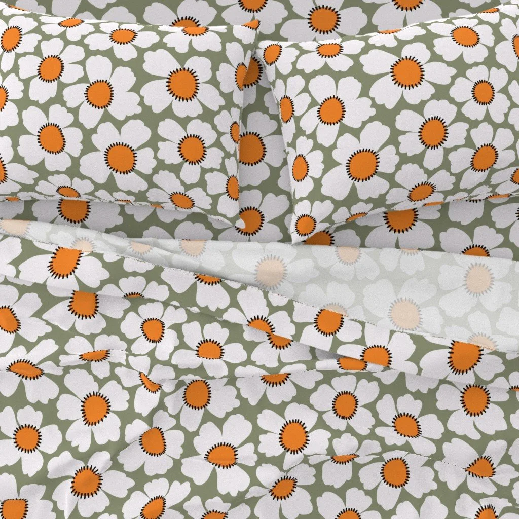 Sheet Set in White Daisy Floral on Sage Green Scandinavian Spring Flower