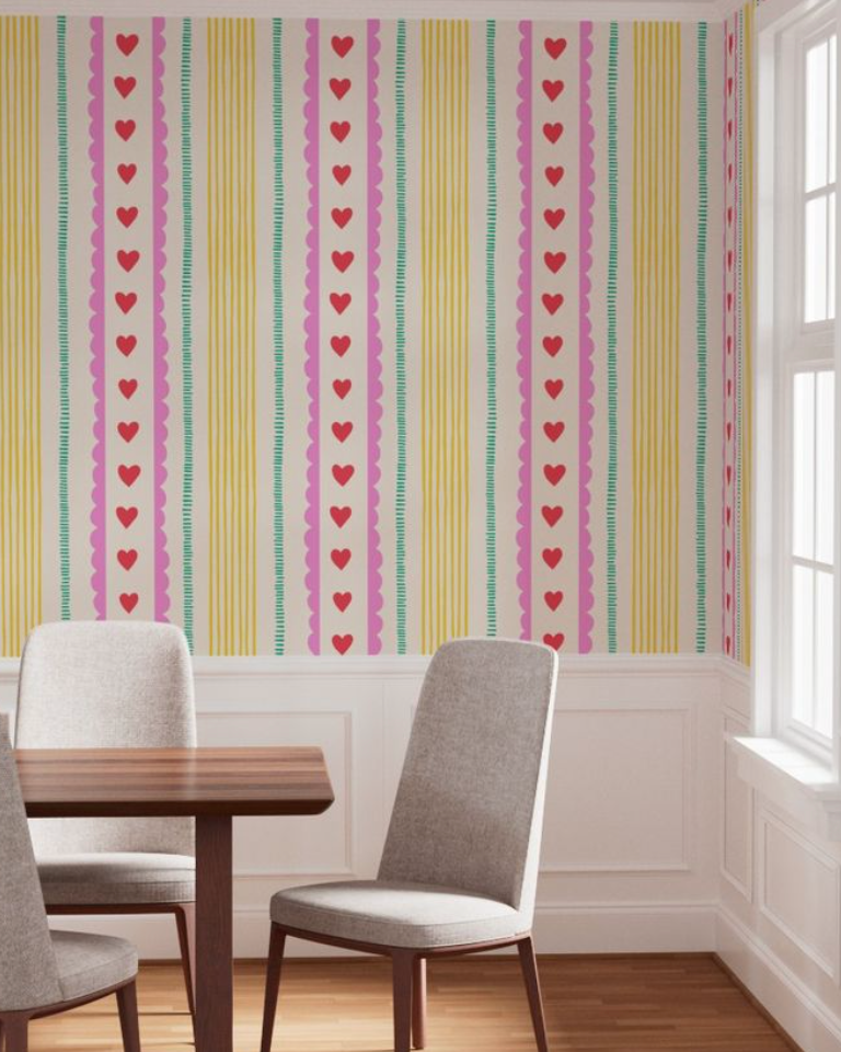 scallop-heart-stripe-coordinate-large-wallpaper-mockup.png