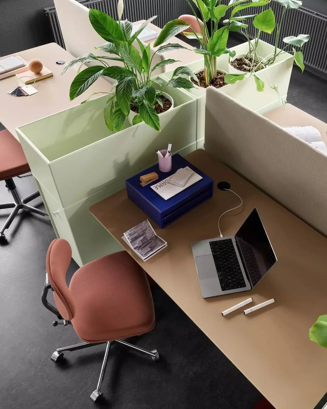 Back to work means back to focus. Create a workspace that keeps you organised, inspired, and in the zone &ndash; bringing ease and efficiency to your everyday workflow.

Find workstation inspiration from @montanafurniture via the link in our bio.