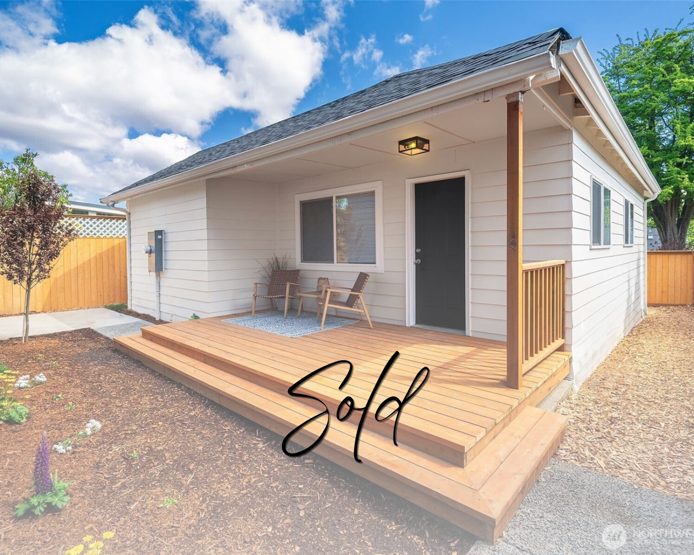 3020 18th Ave South, Seattle, WA 98144