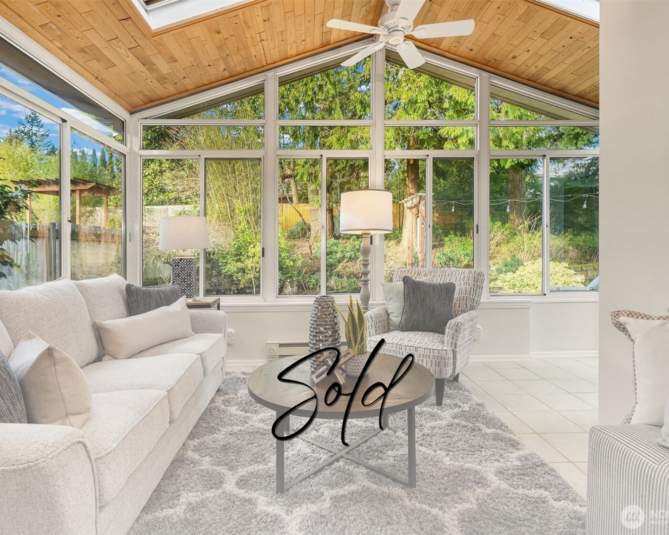 16042 Lake Hills Blvd, Bellevue, WA 98008