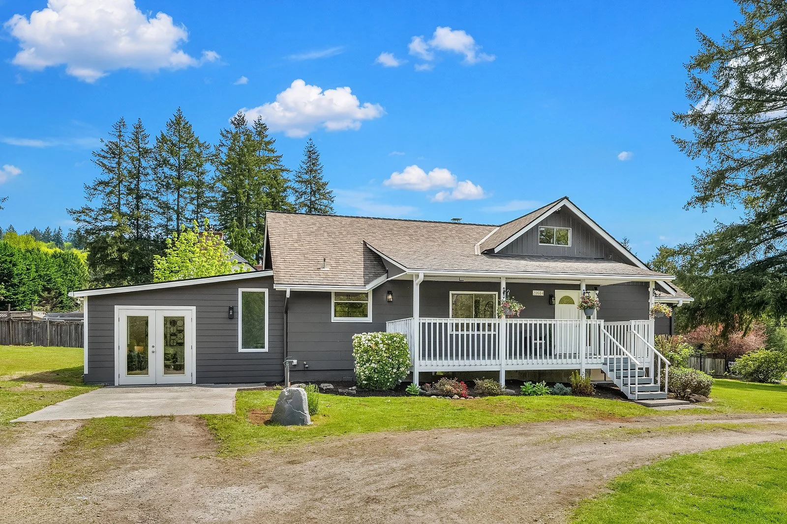 21614 SE May Valley Rd, Issaquah, WA 98027
