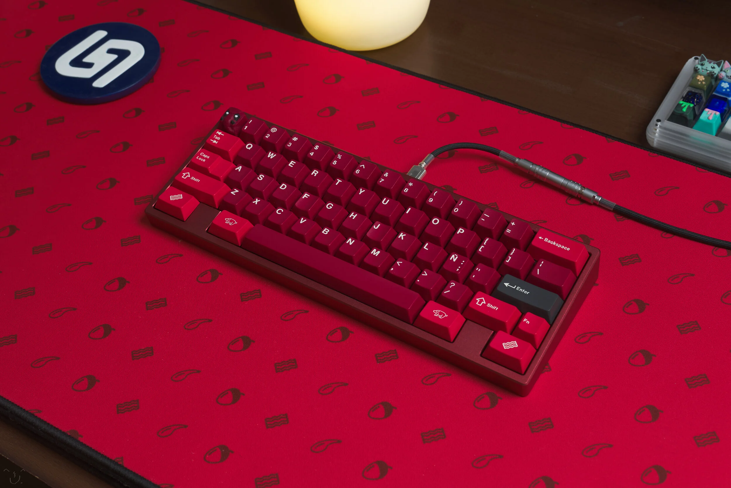 Клавиатура молния маквин. Hyperx fury ddr3 8gb. Kingston hyperx red. Nike cortez basic sl. Hyper red.