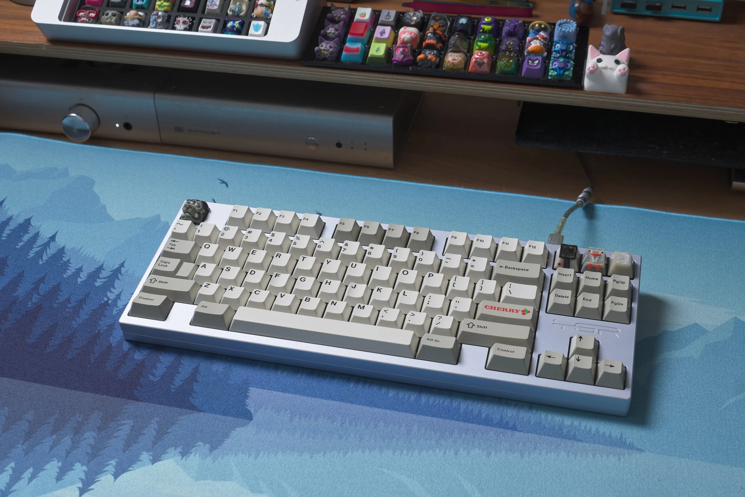 LXI04435 TKL.jpg
