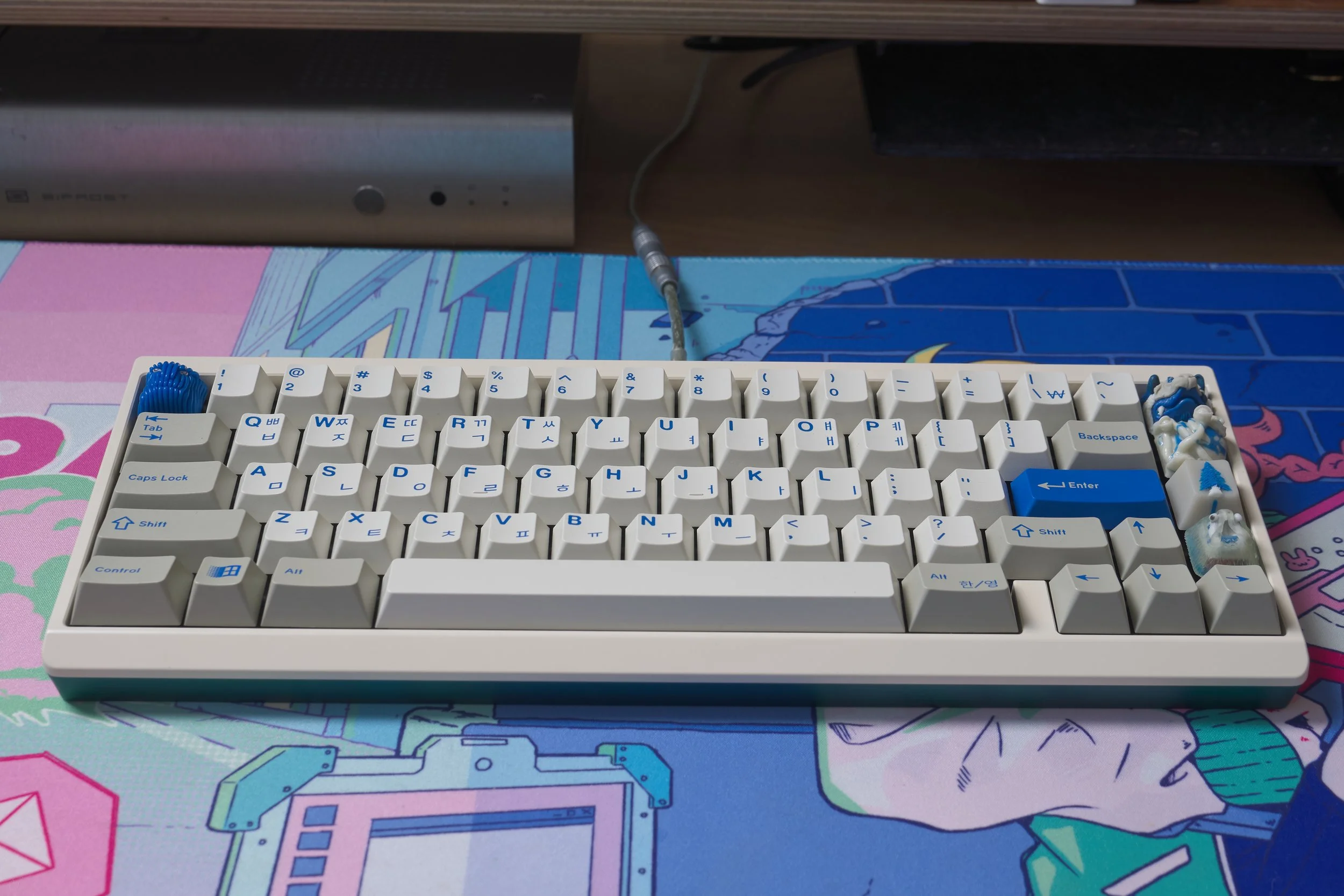 LXI04429 1.jpg